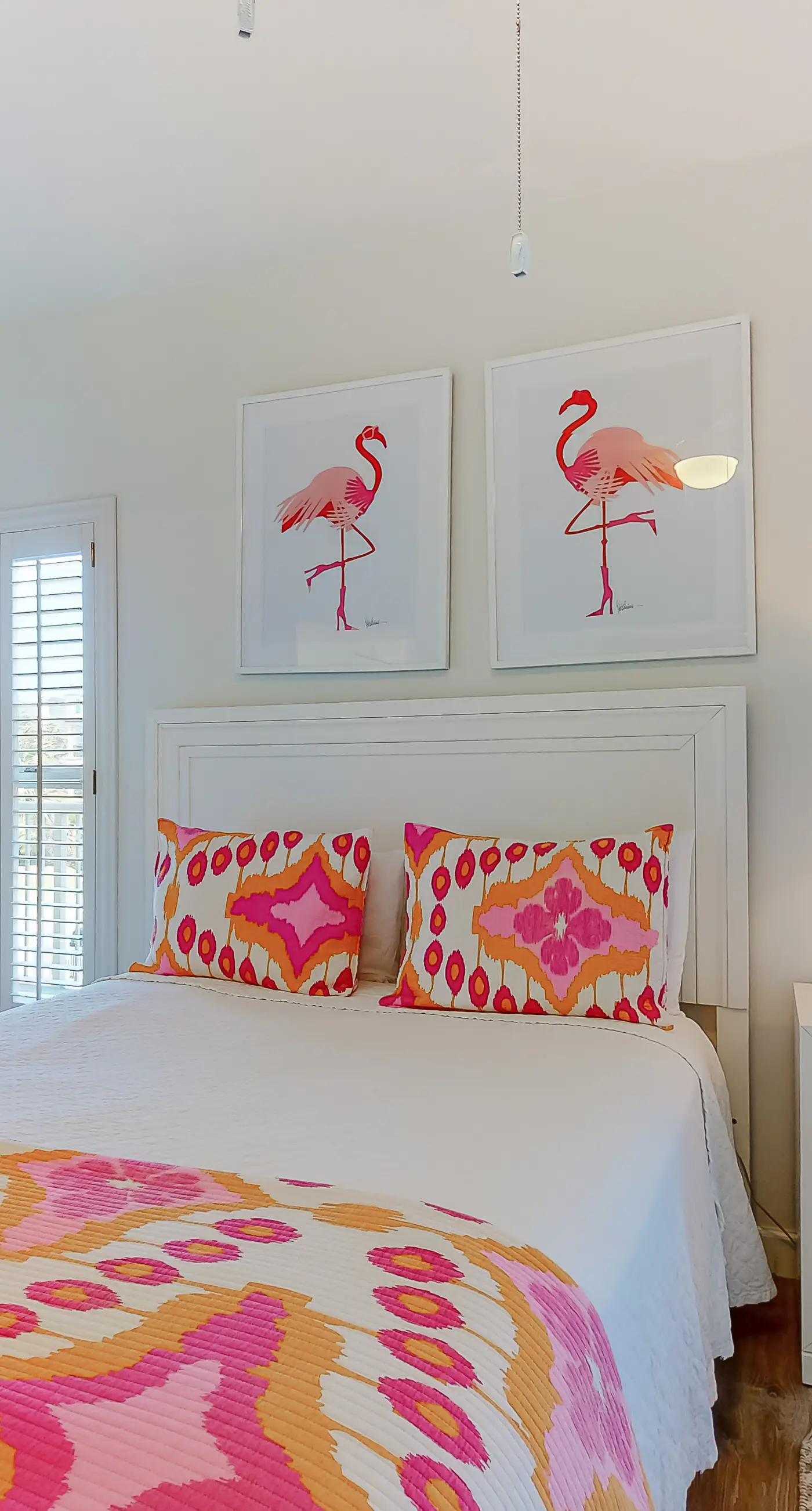 Amazing second-floor condo with Gulf View, fitness center, pools & beach access