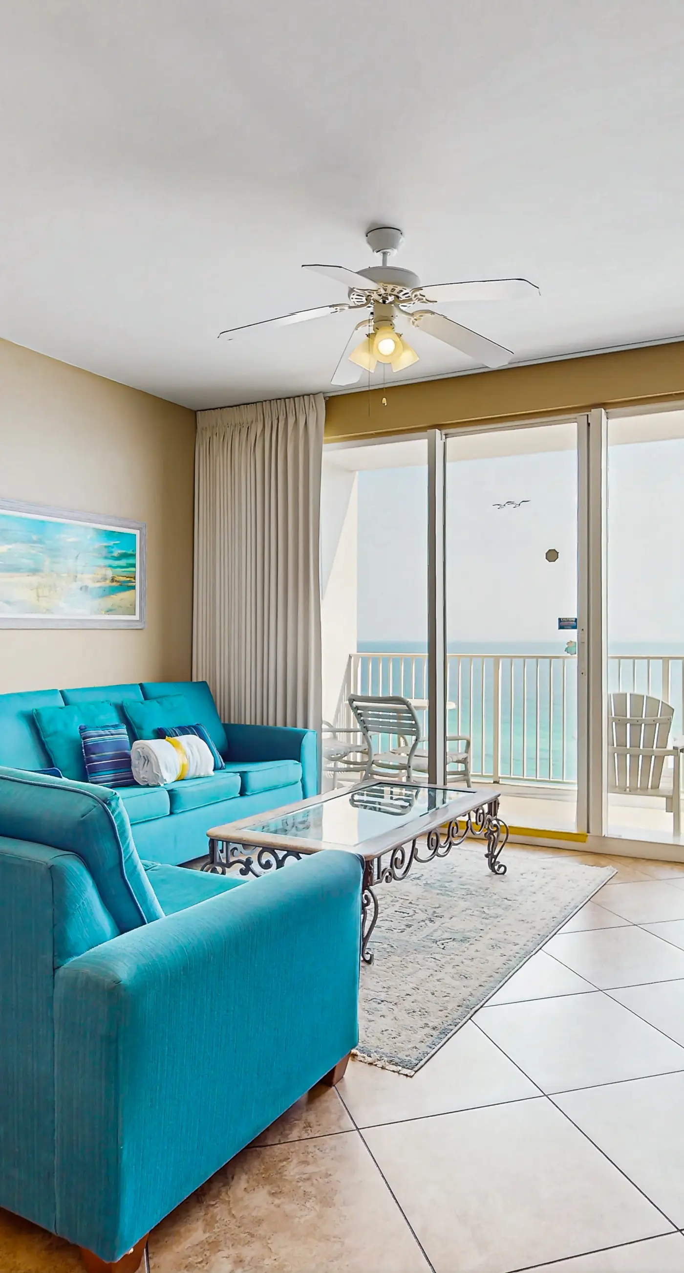 Large, beachfront condo w/ a furnished balcony, shared pools, hot tub, & tennis