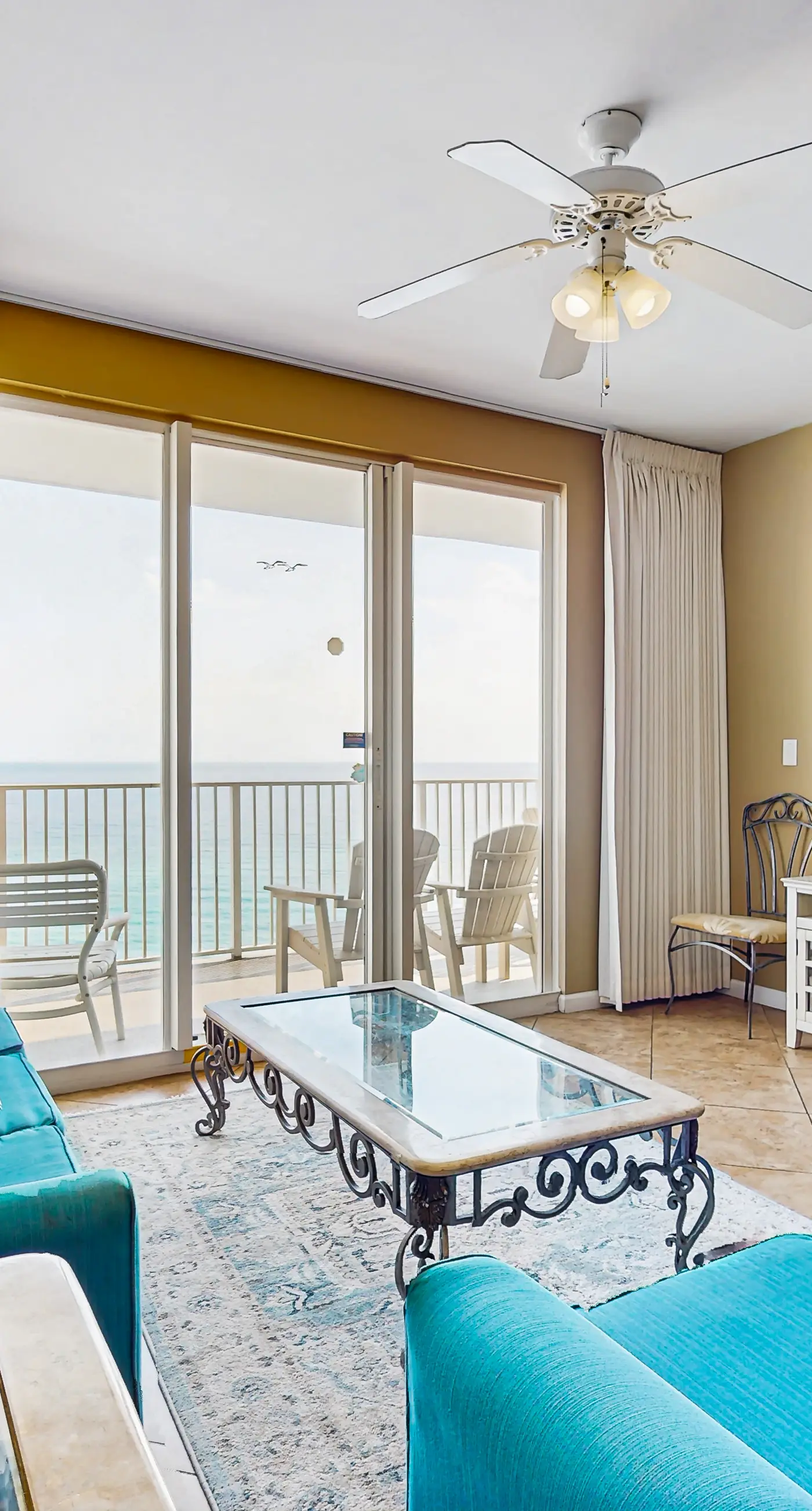Large, beachfront condo w/ a furnished balcony, shared pools, hot tub, & tennis