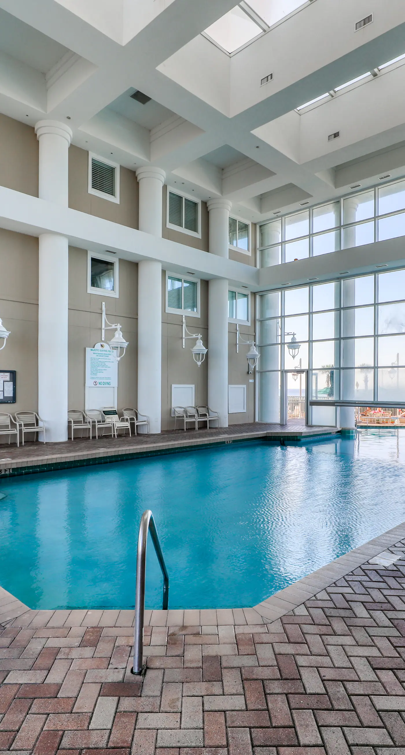 Oceanfront Condo with Views, Easy Beach Access, Shared Pool and Hot Tub, Tennis