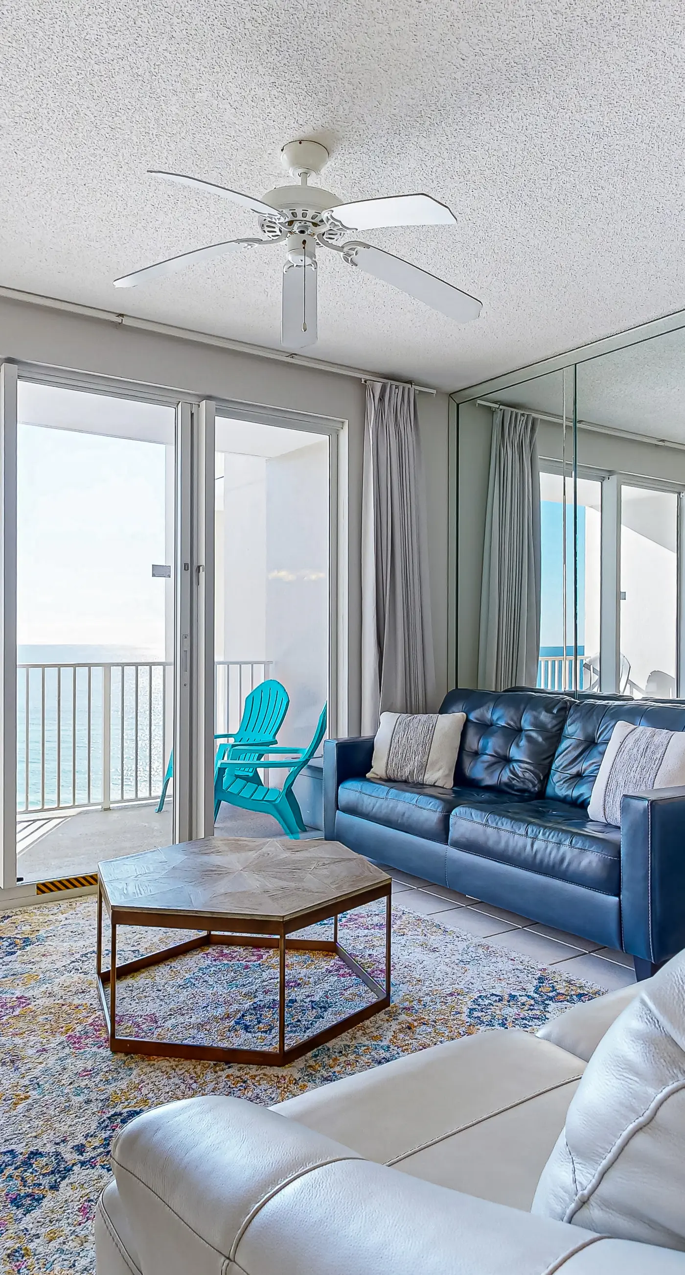 Gorgeous beachview condo with shared pool, shopping and beach access