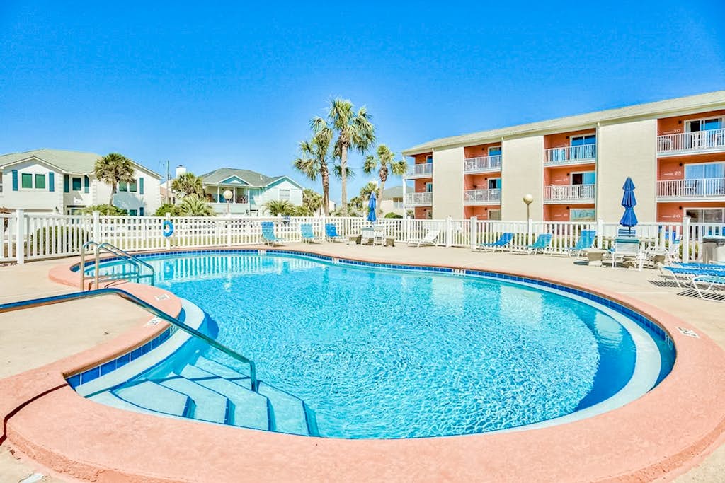 Tradewinds 17