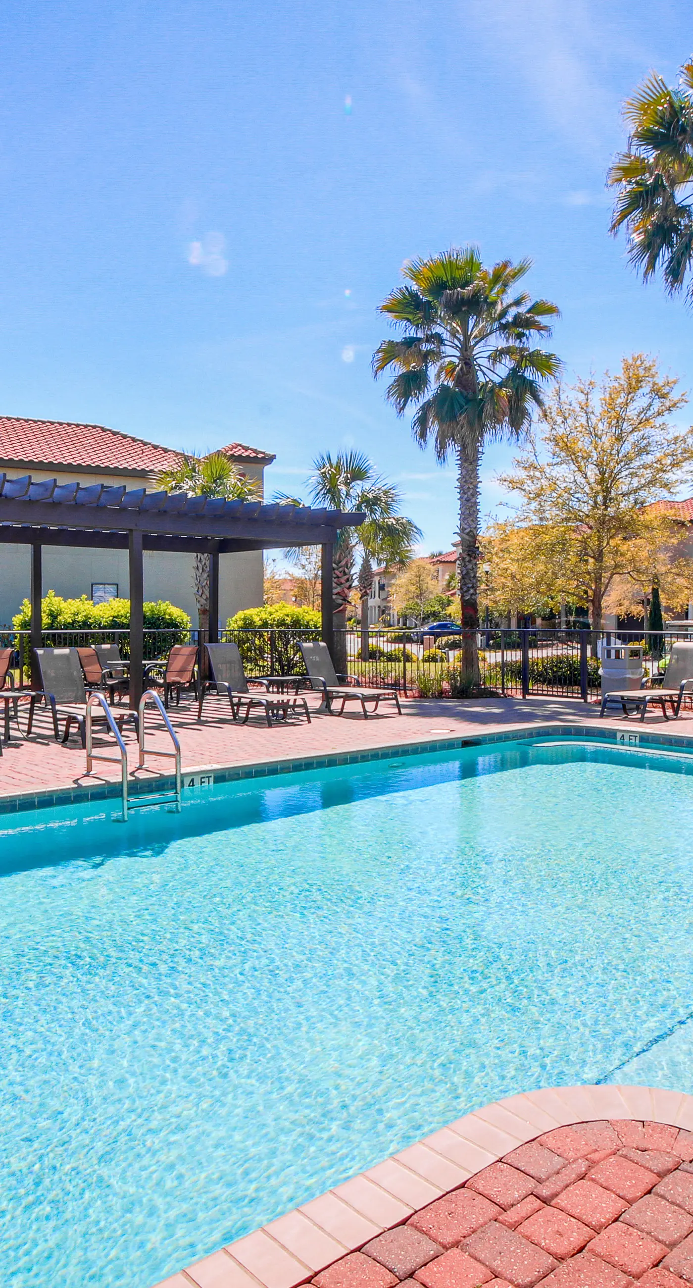 Villa Lago - Emerald Isle