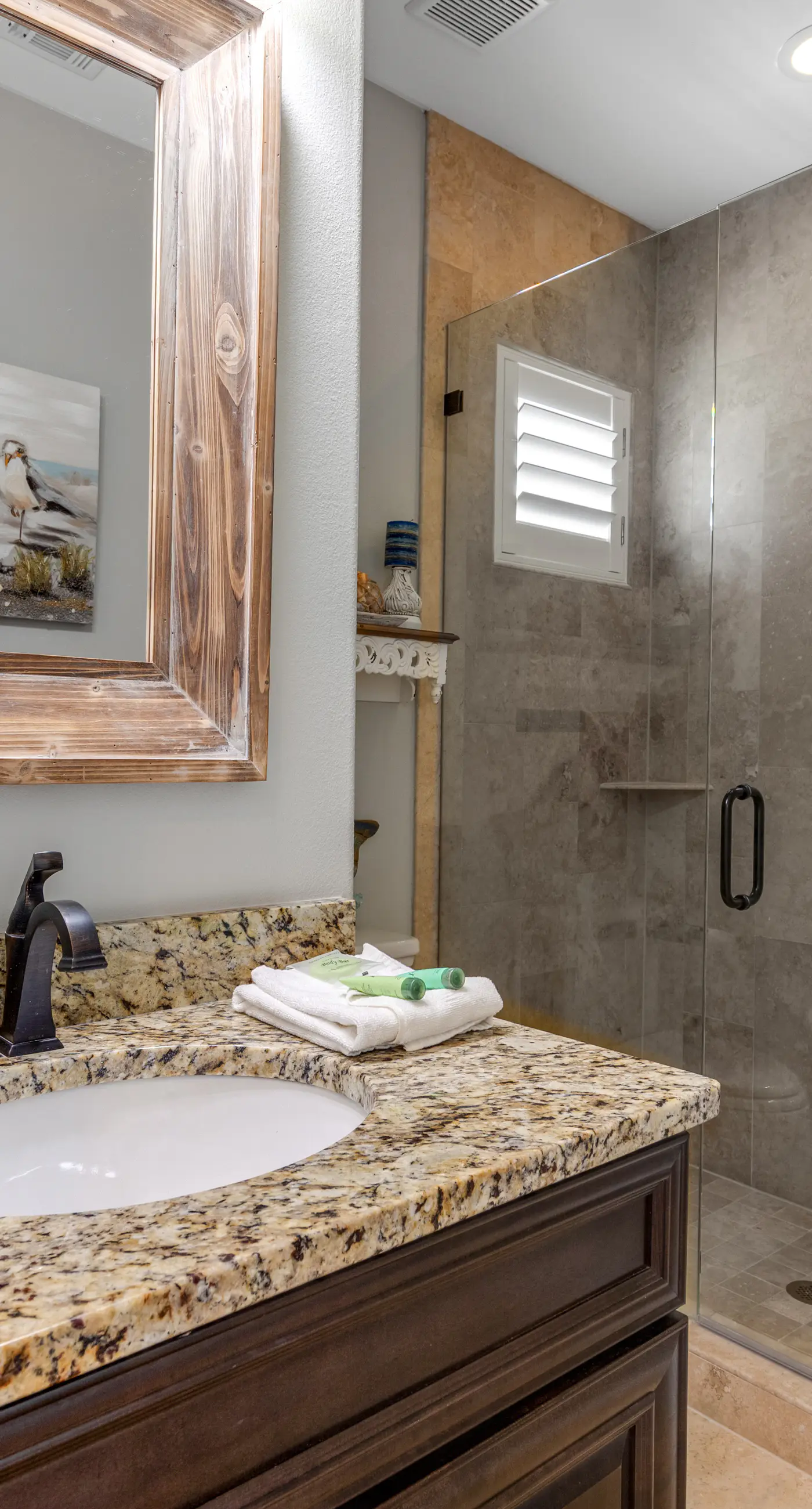 Villa Lago - Emerald Isle