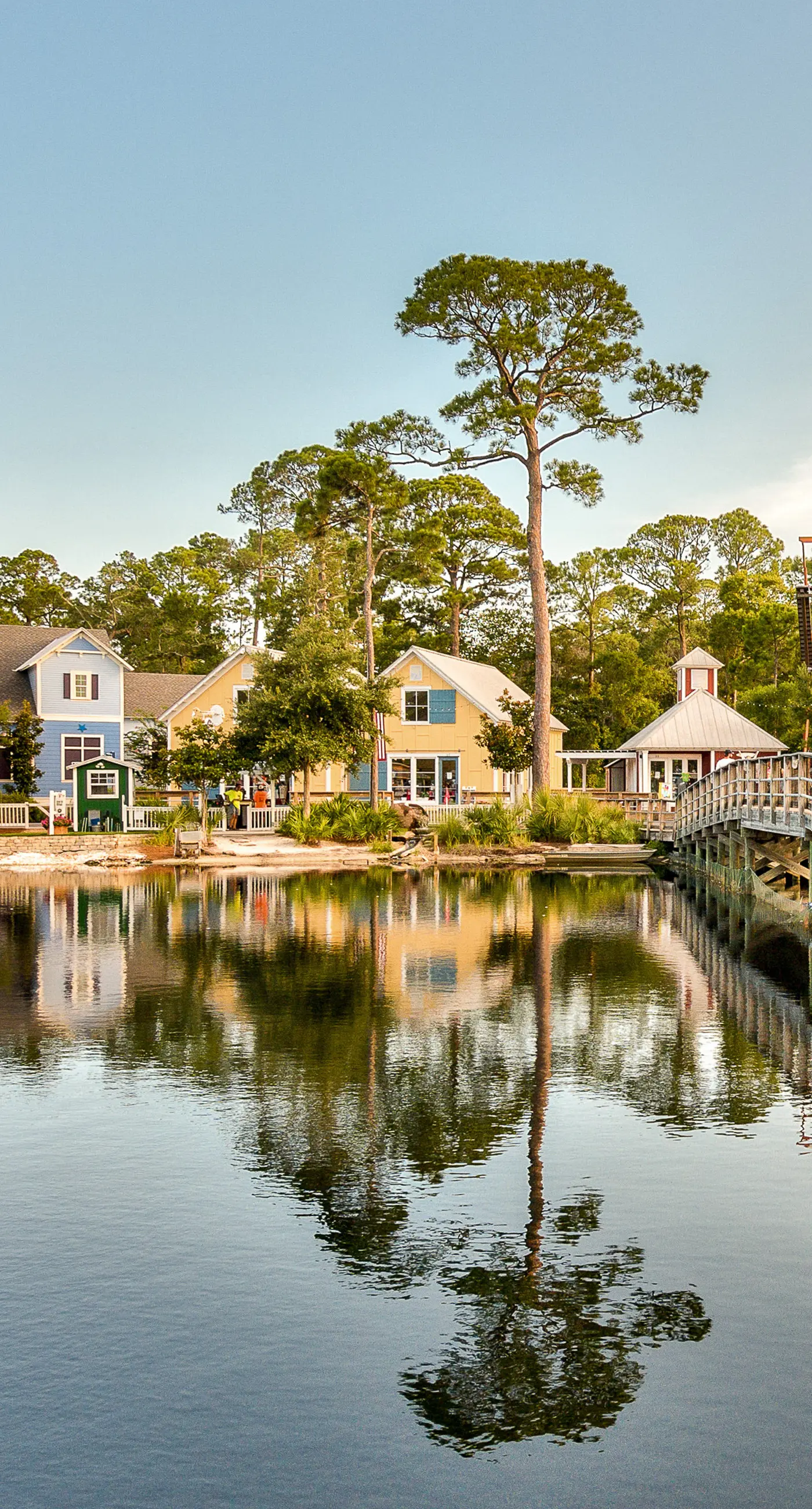 Villa Lago - Emerald Isle