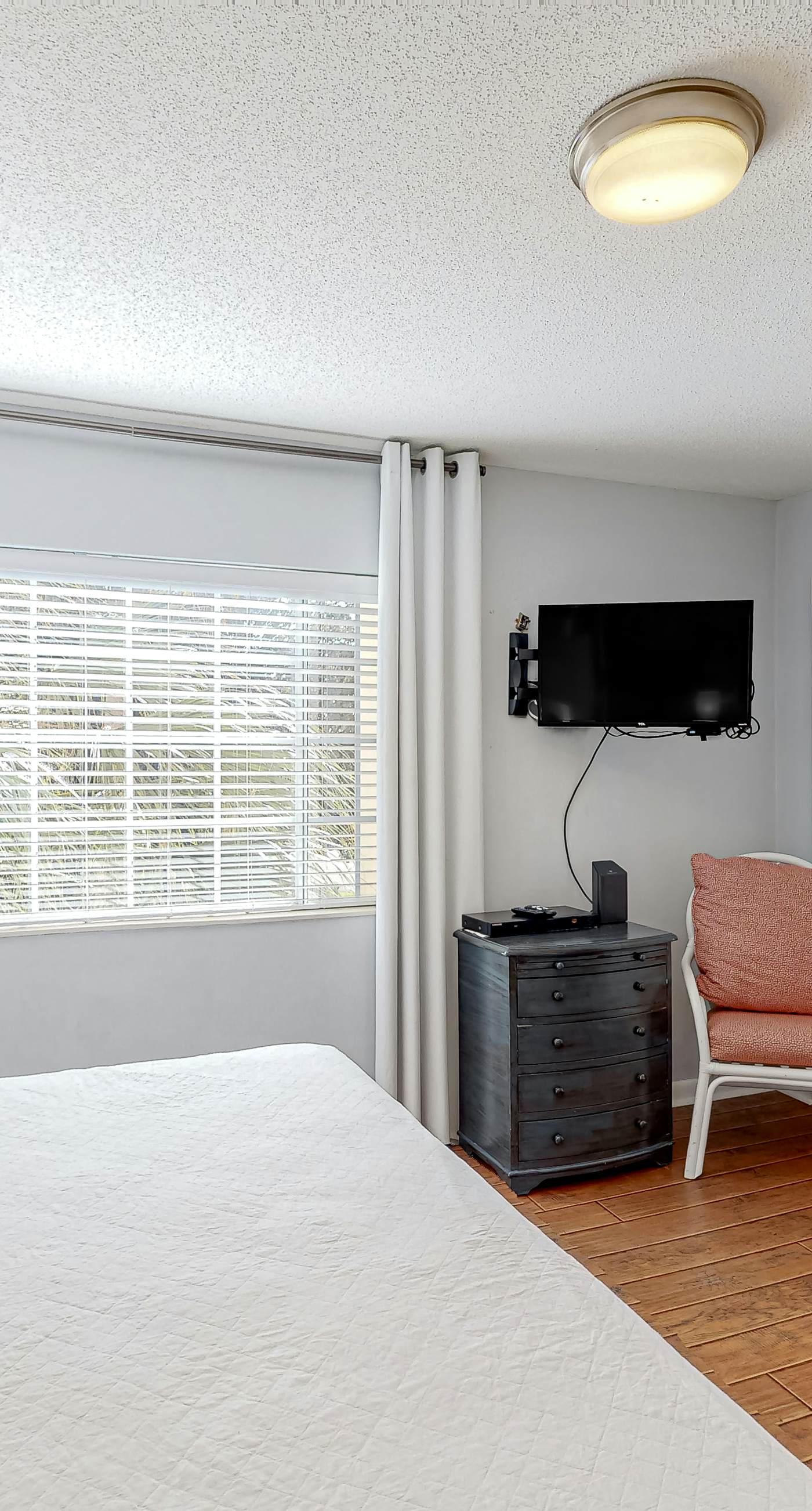 Tivoli by the Sea #5235