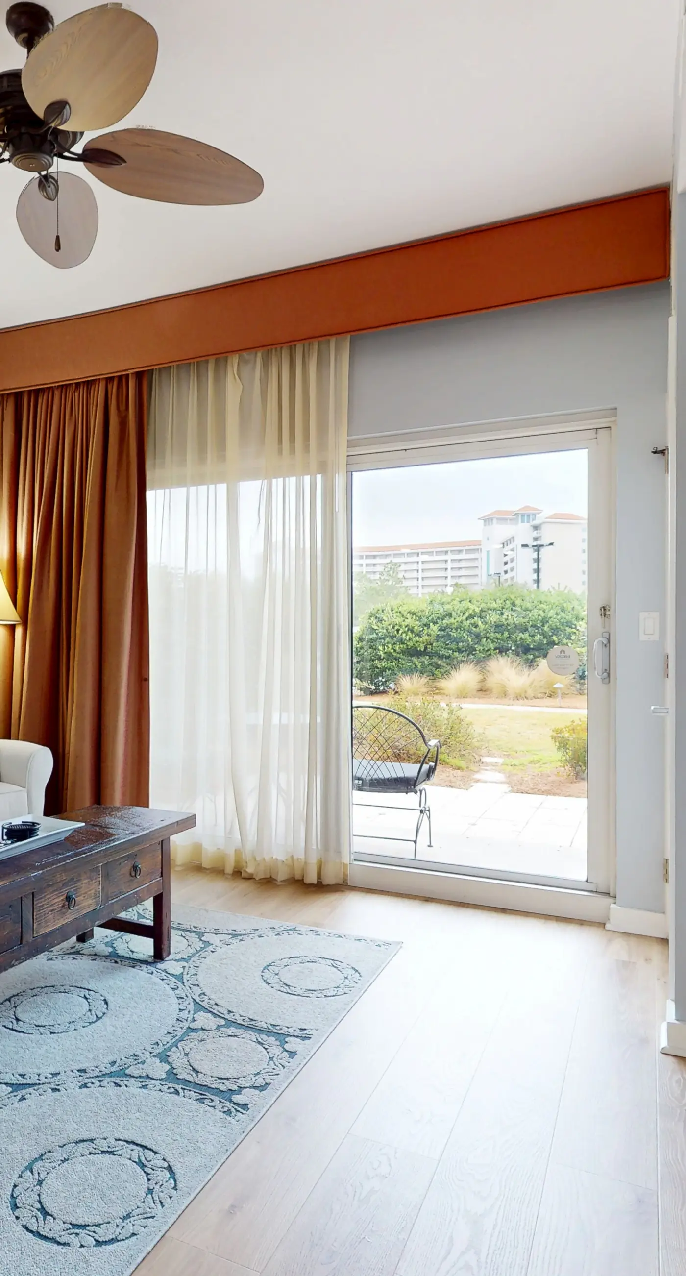 Cozy coastal condo with shared pool/hot tub and easy Bbach access