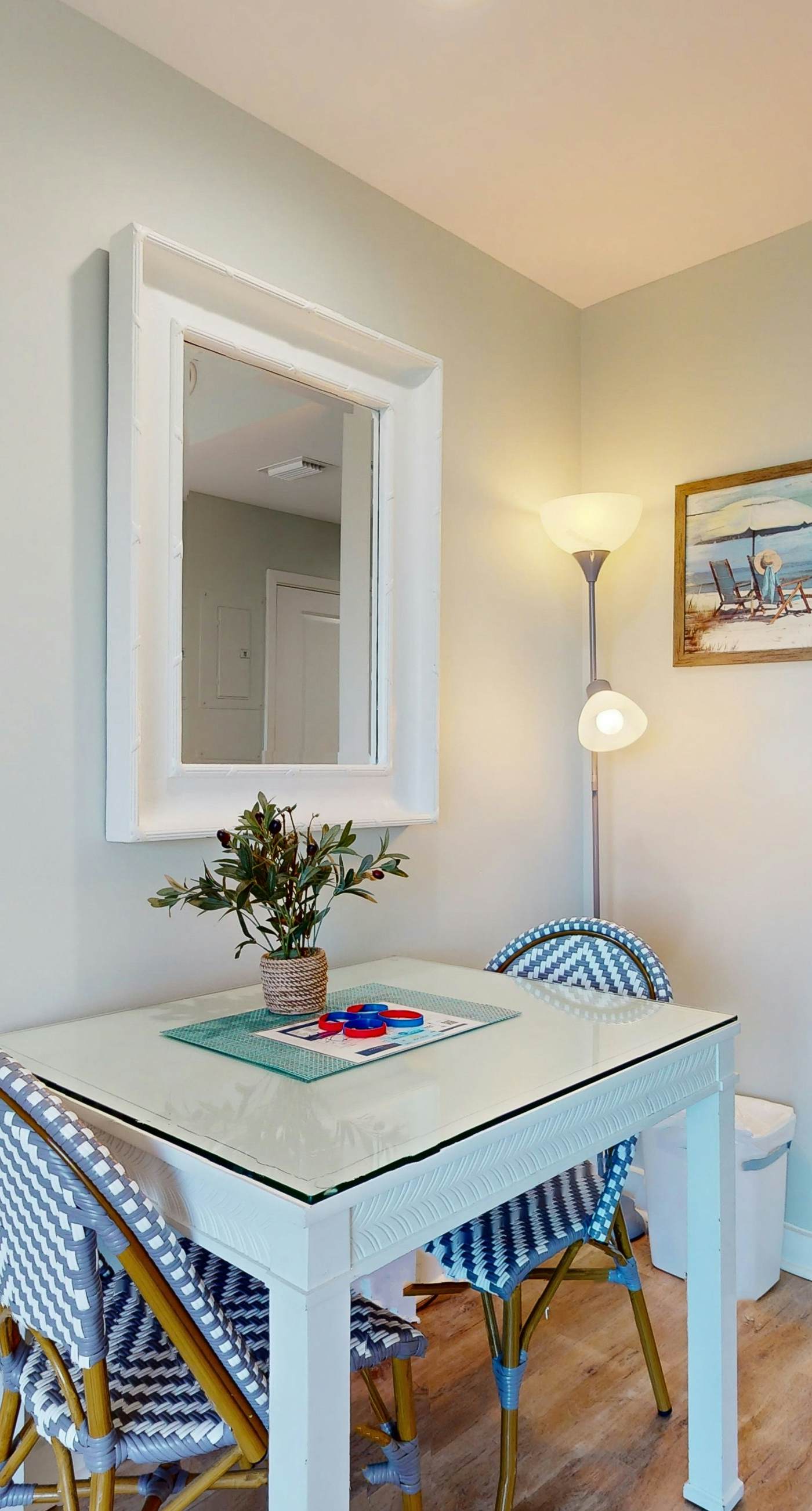 Chic Luau suite by the beach w/ epic amenities - pool, golf & marina