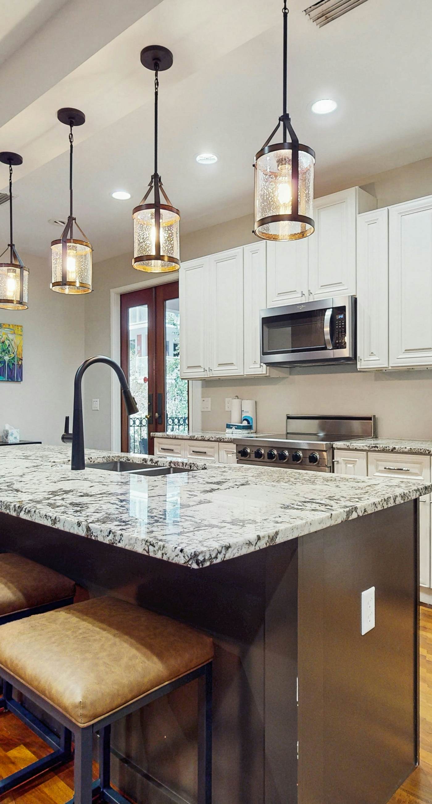 Cozy coastal condo with shared pool and beach access, close to everything