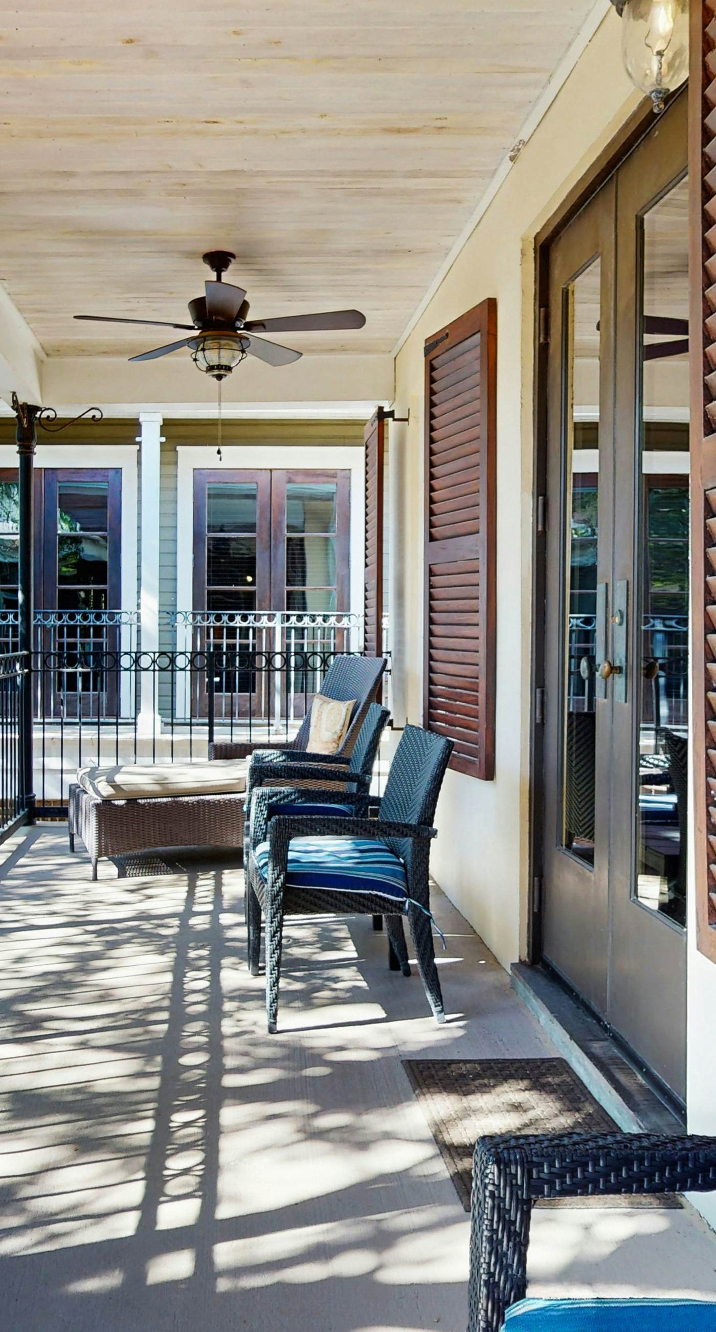 Cozy coastal condo with shared pool and beach access, close to everything