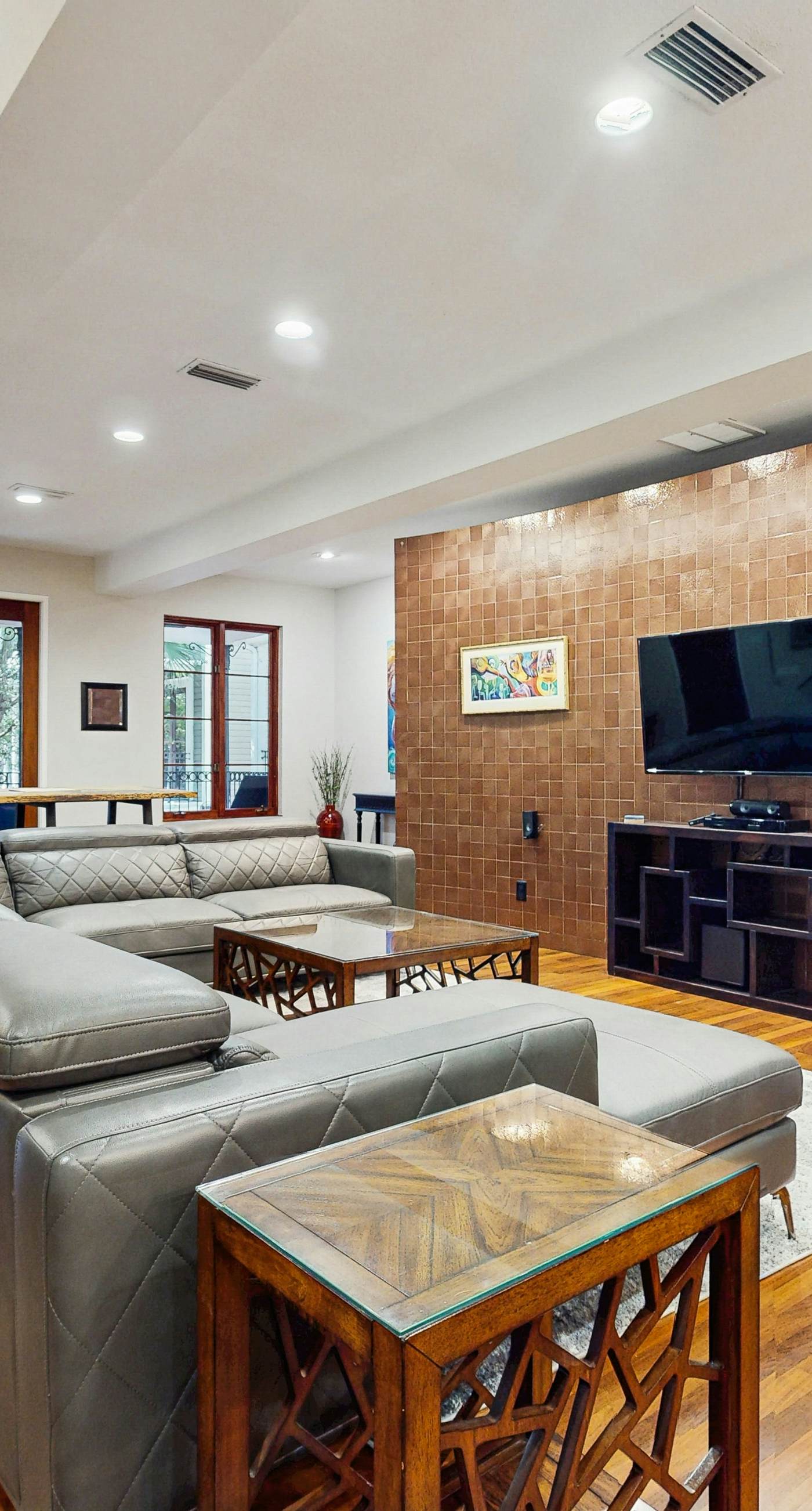 Cozy coastal condo with shared pool and beach access, close to everything