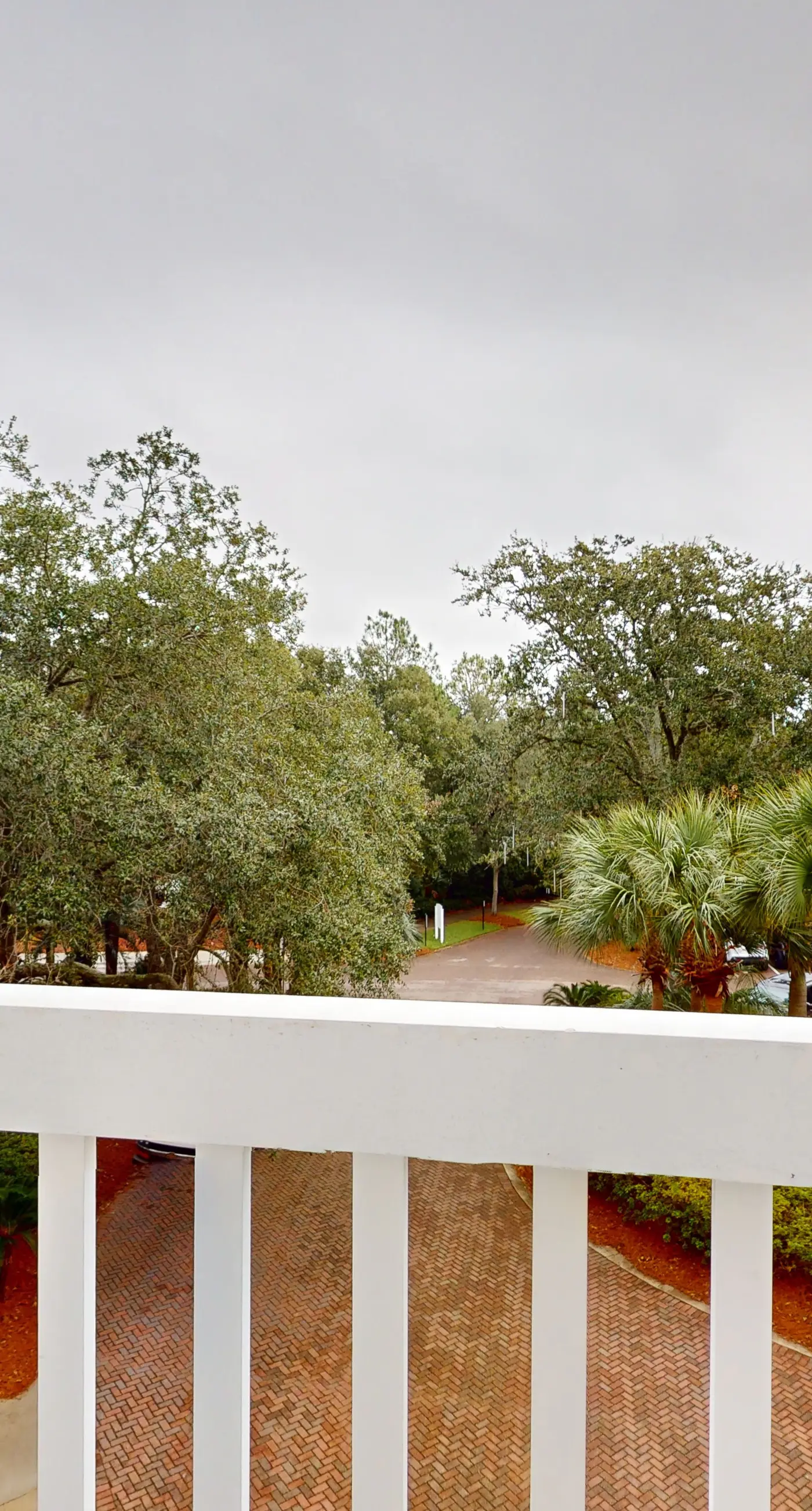 Comfortable studio with pool, hot tub, high-speed WiFi & central AC