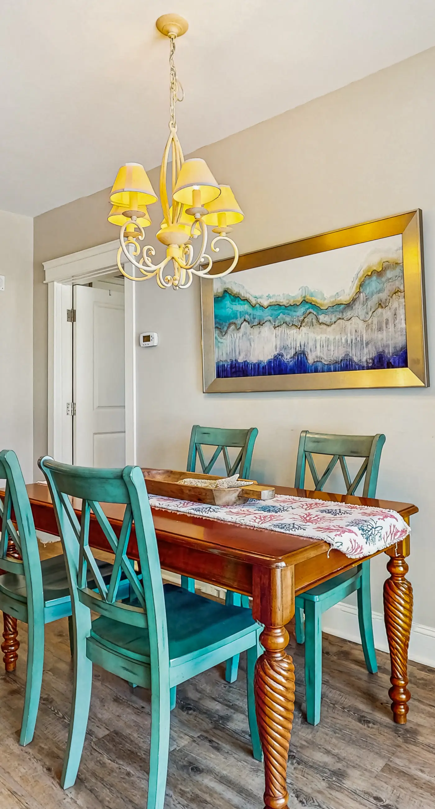 3rd-floor Condo with pools, marina, tennis, large balcony, beach access