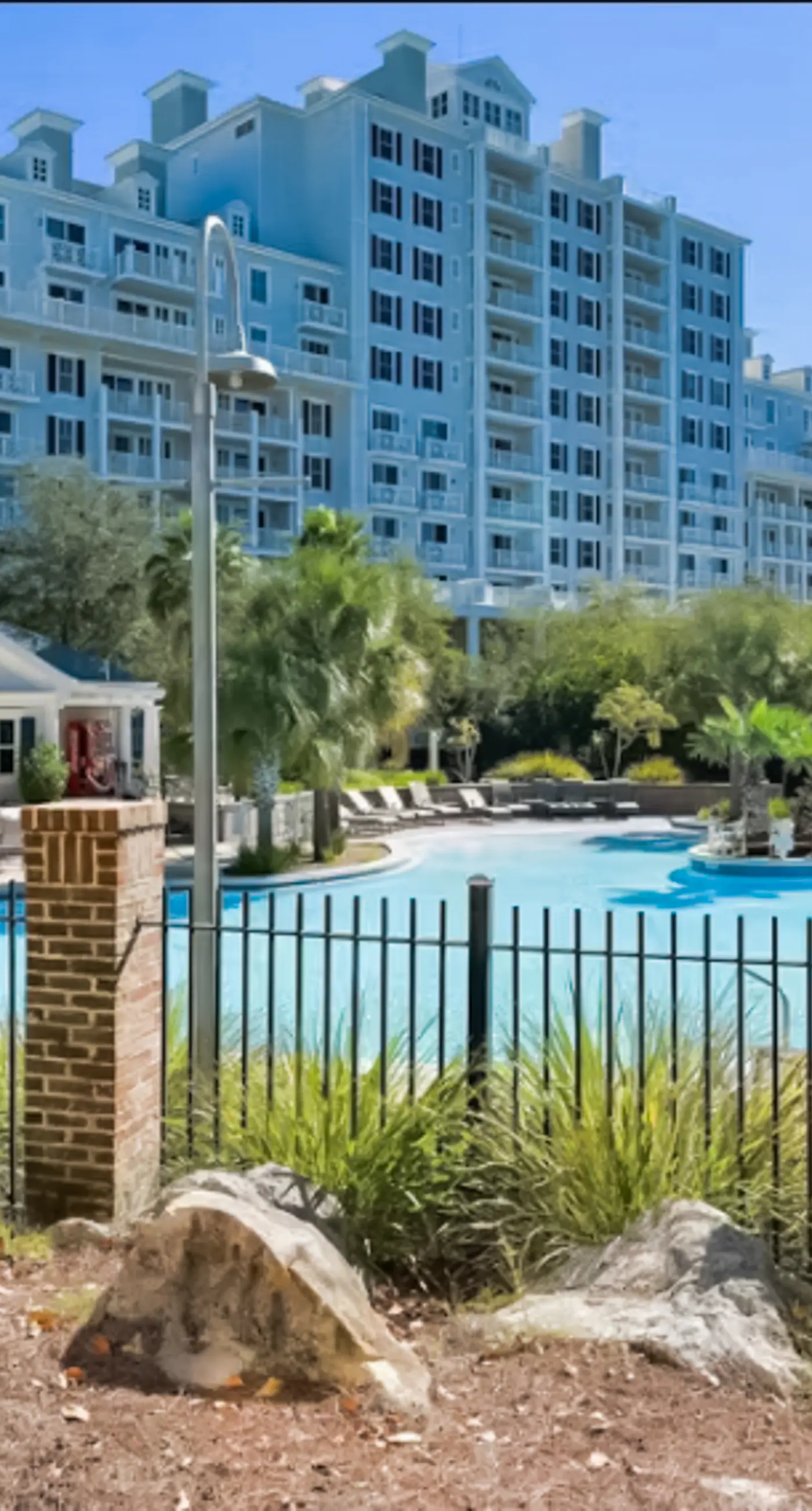 3rd-floor Condo with pools, marina, tennis, large balcony, beach access
