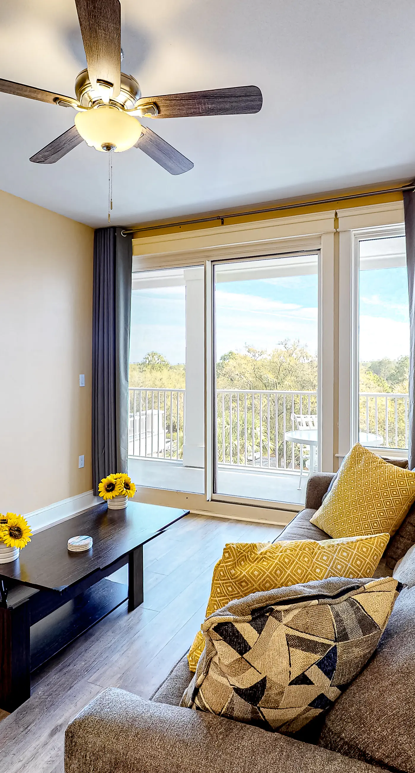 Bright condo with lagoon pool, hot tub, golf, private W/D & central AC