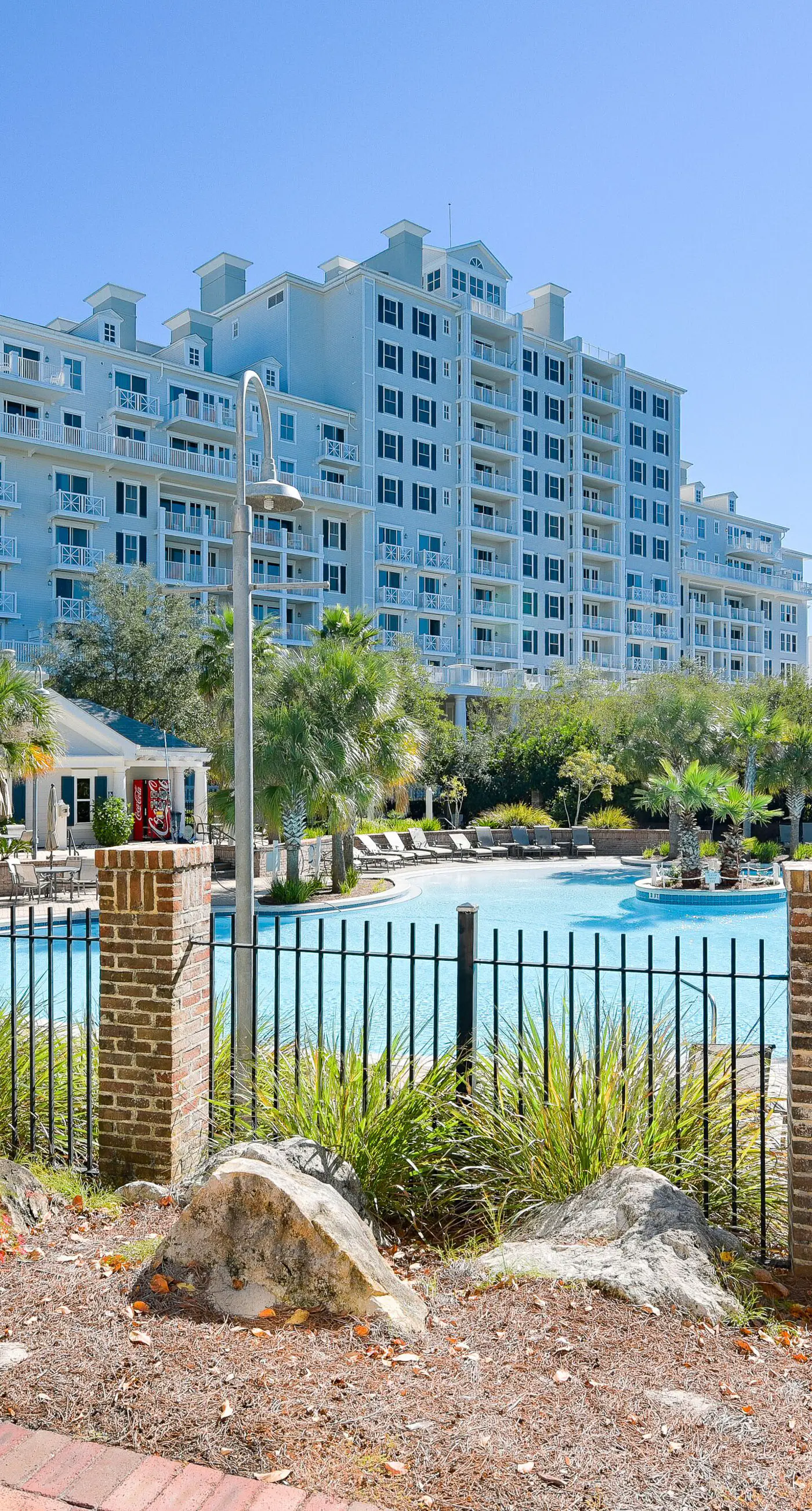 Bright condo with lagoon pool, hot tub, golf, private W/D & central AC