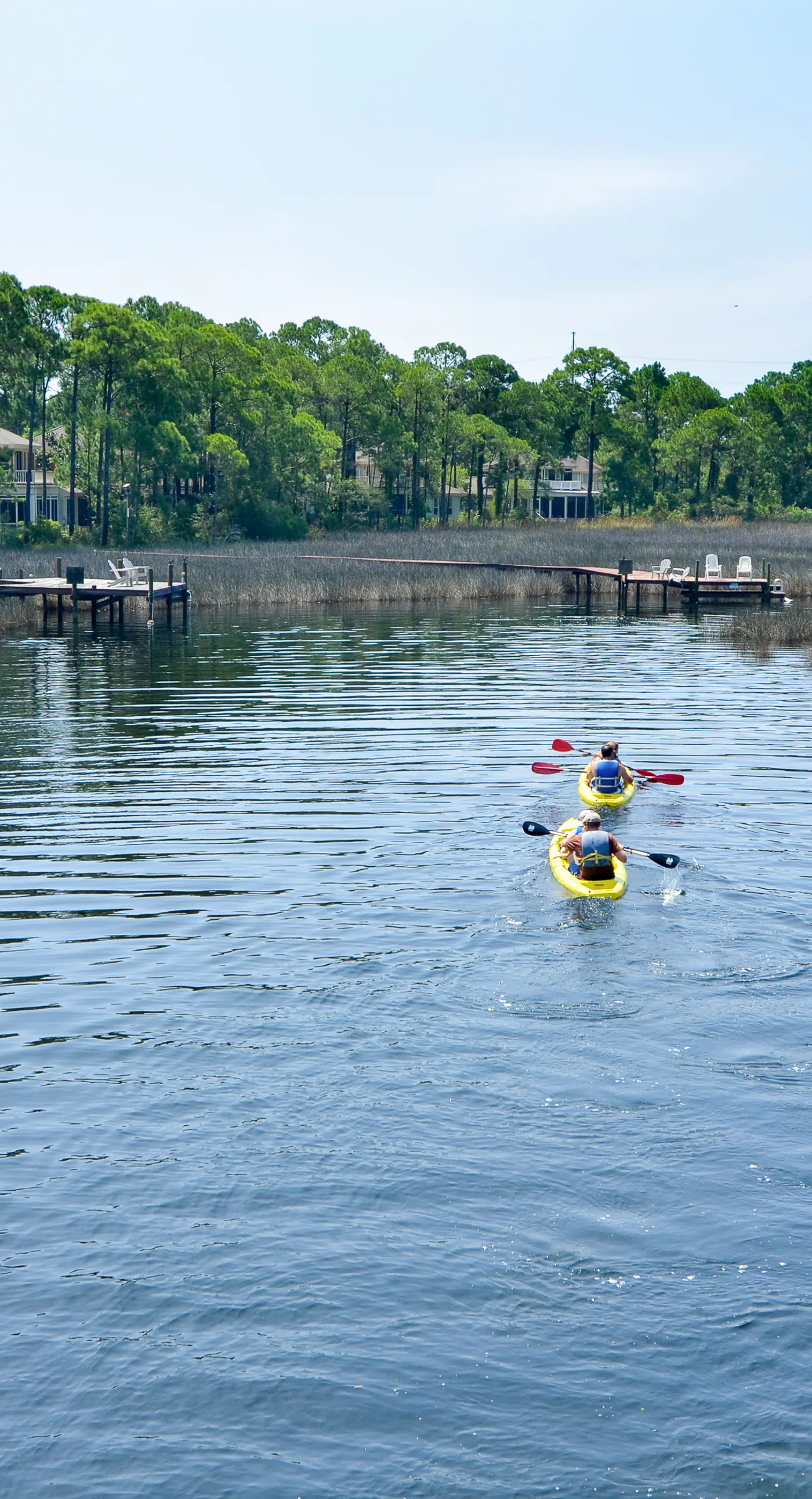 Stylish condo with lagoon pool & beach access - snowbirds welcome