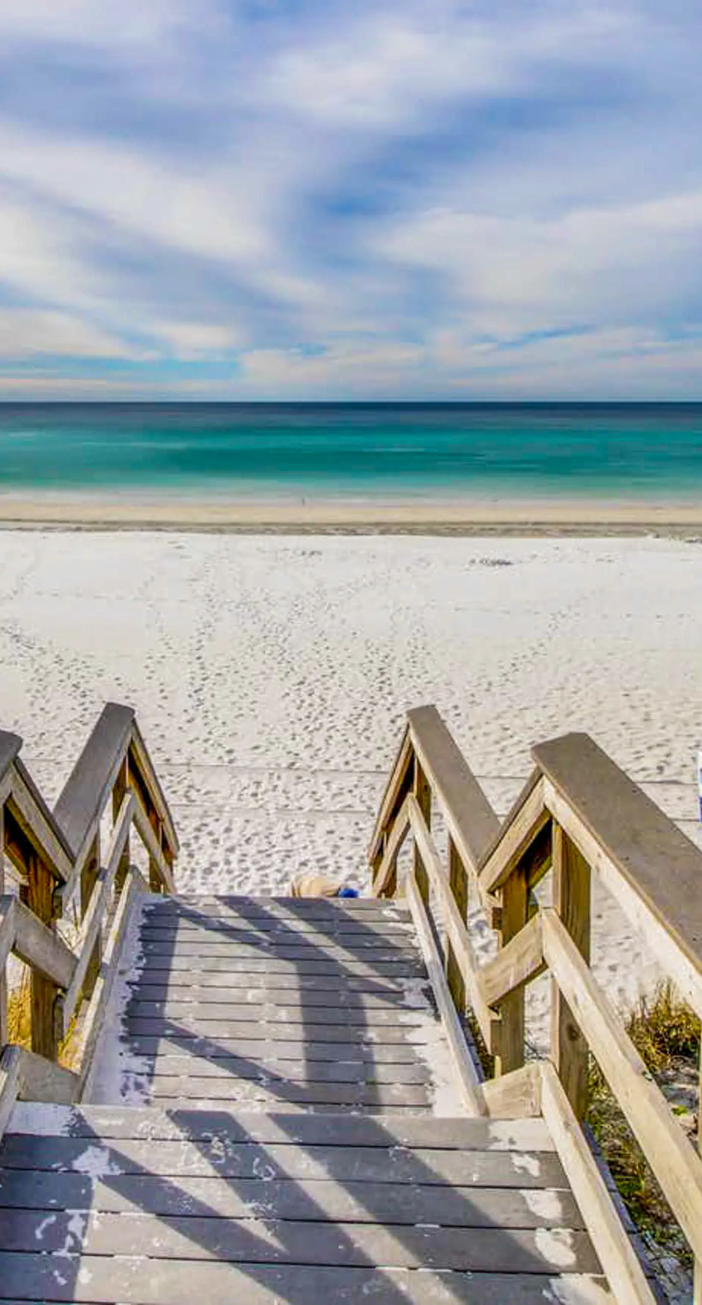 Modern comfort at the Grand with on-site pool, hot tub & fitness center