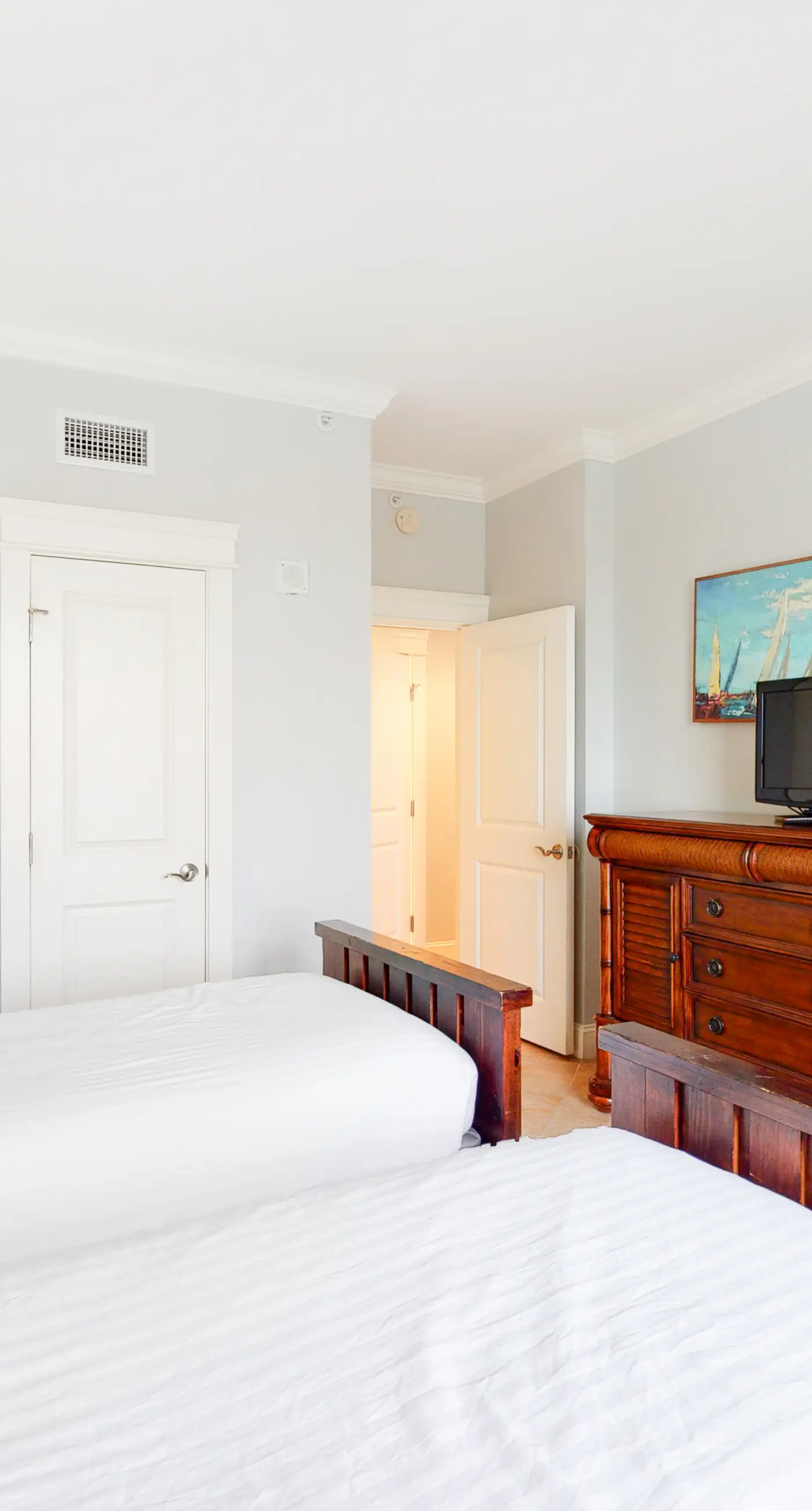 Grand resort condo with golf course, ocean views & luxe amenities