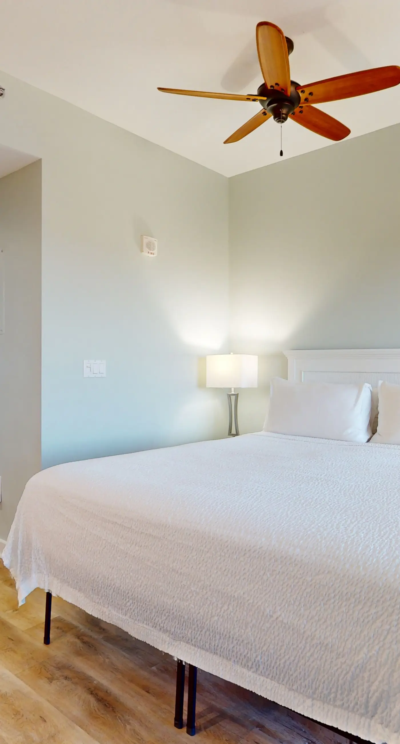 2-unit retreat w/ luxe amenities - steps to the sand