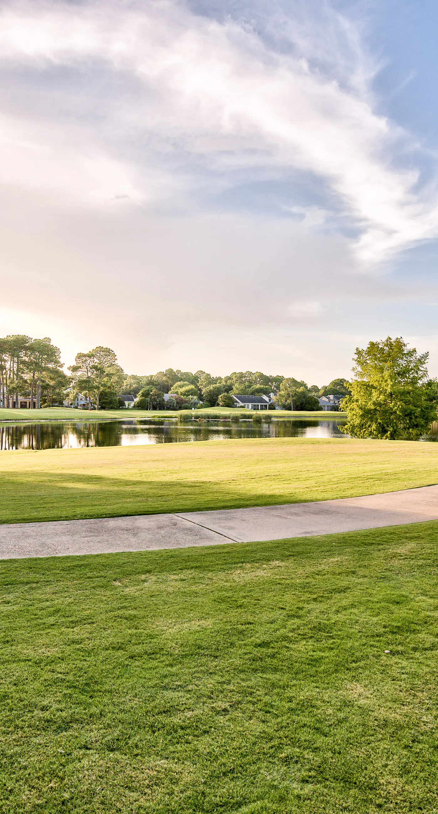 2-unit retreat w/ luxe amenities - steps to the sand