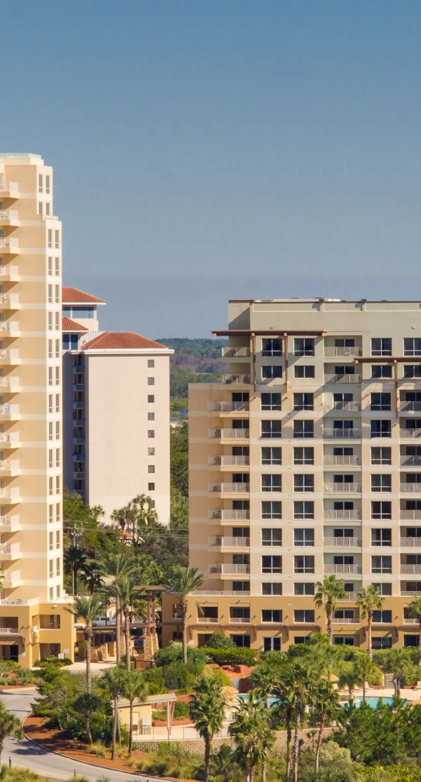 2-unit retreat w/ luxe amenities - steps to the sand