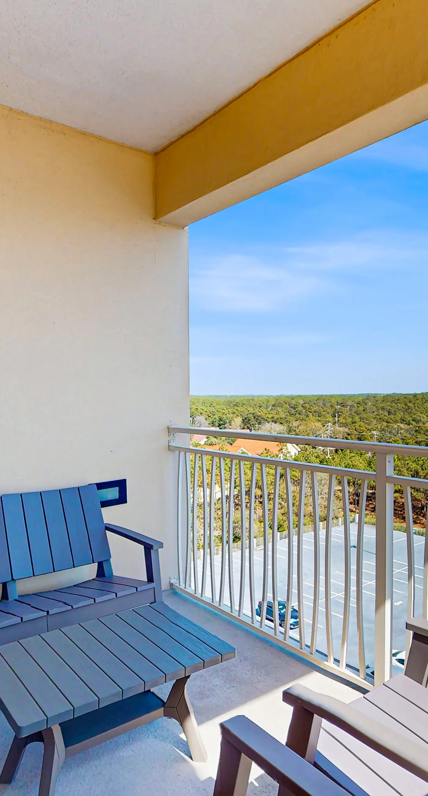 Gorgeous Studio/Suite-combo with shared pool & beach access