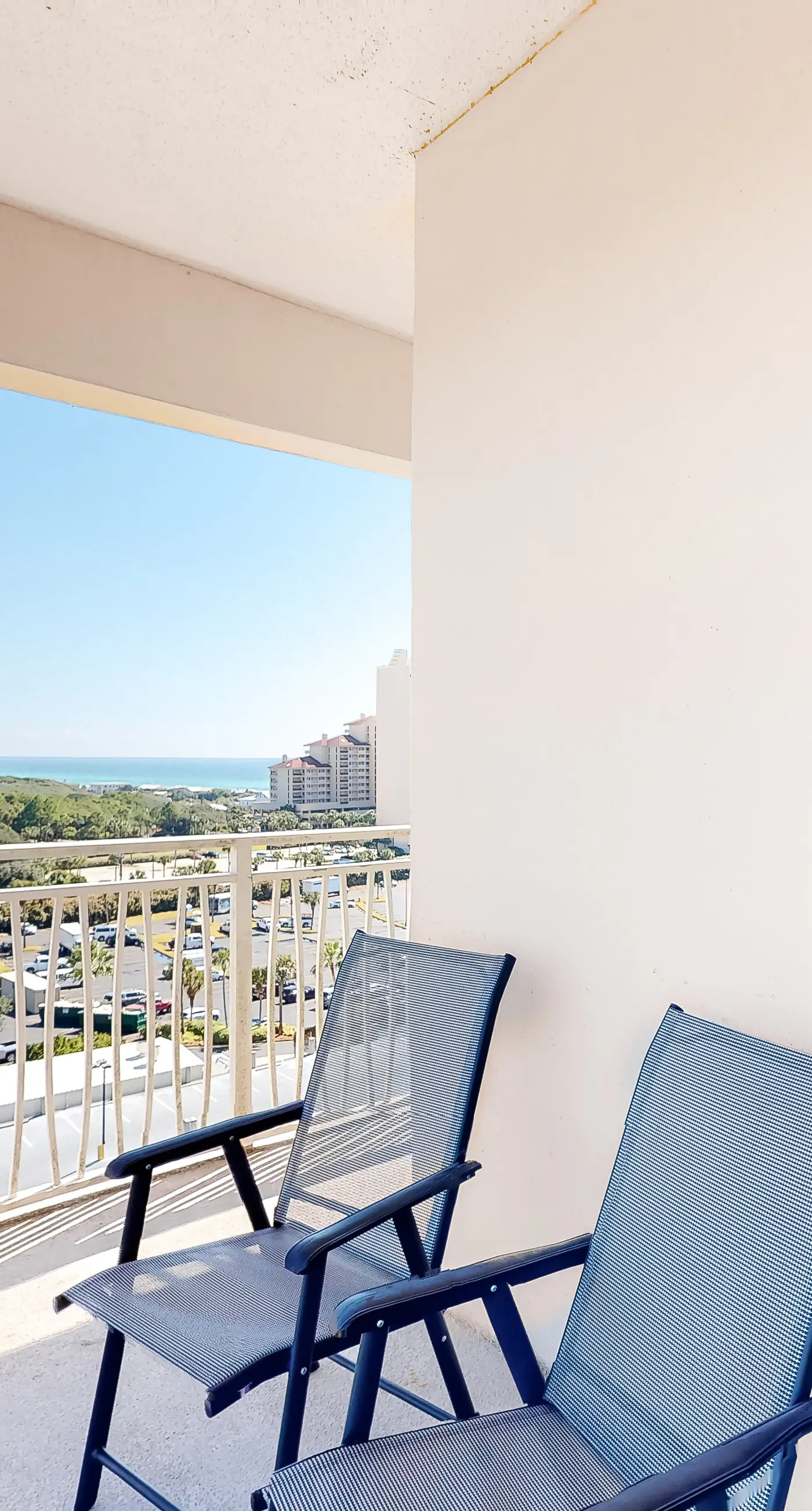 Beach resort bliss with pools, beach access, marina & Gulf views