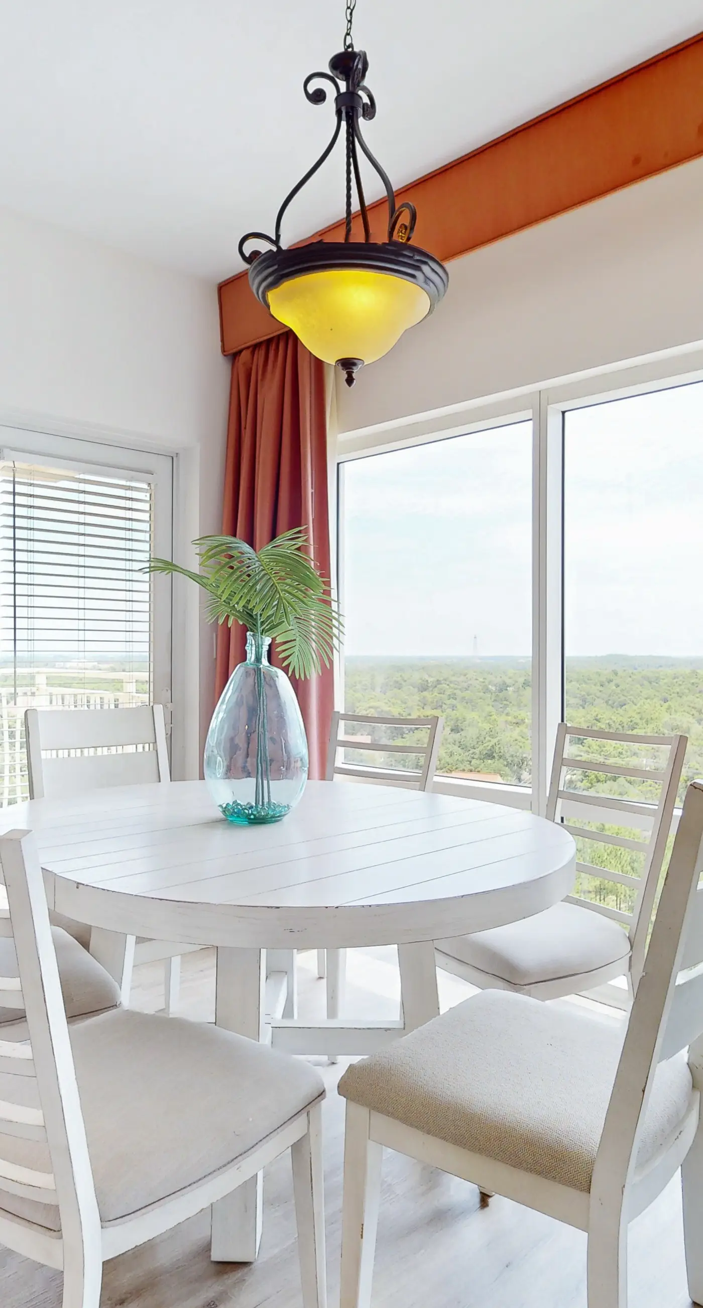 9th-floor condo with lagoon pool, hot tub & large balcony