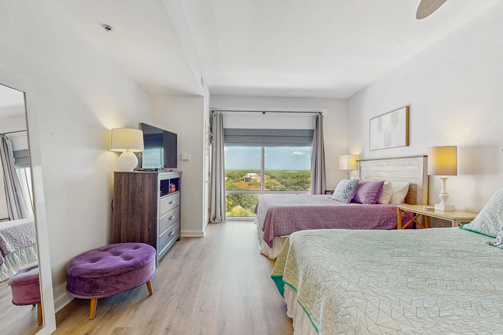 Cozy studio  with beachview, shared pool, Wifi & hot tub