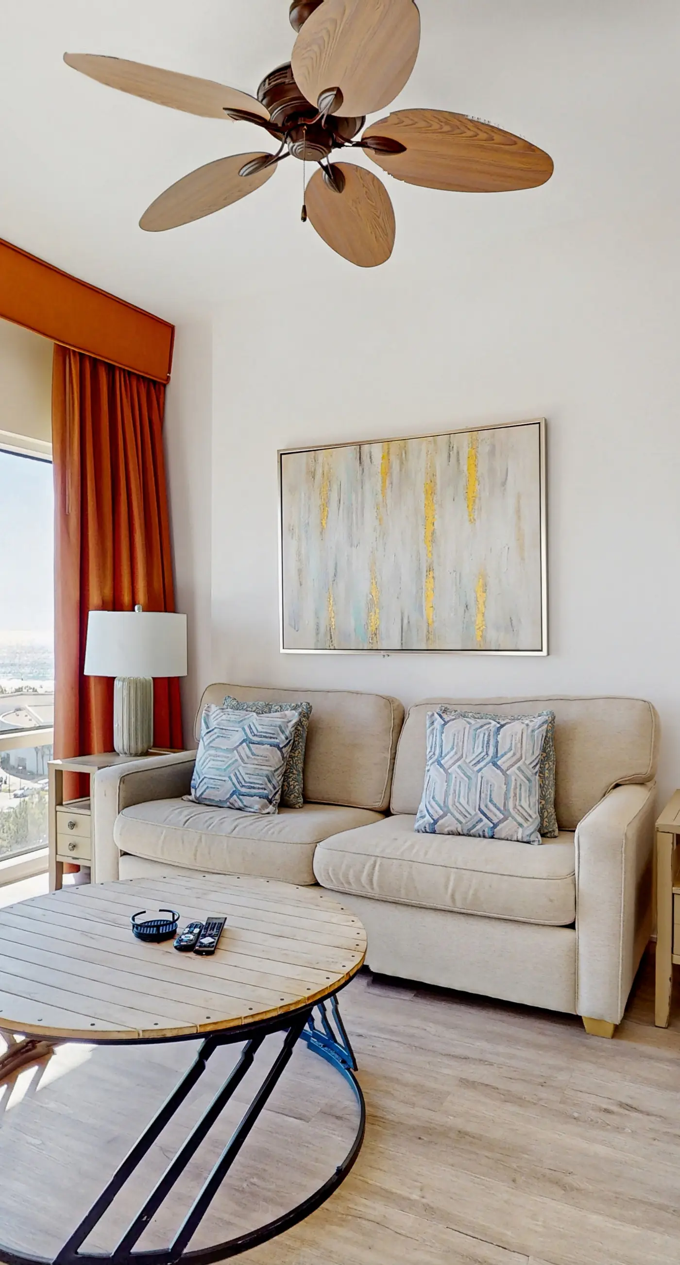 Luau getaway with pools, hot tub, beach access, & private balcony