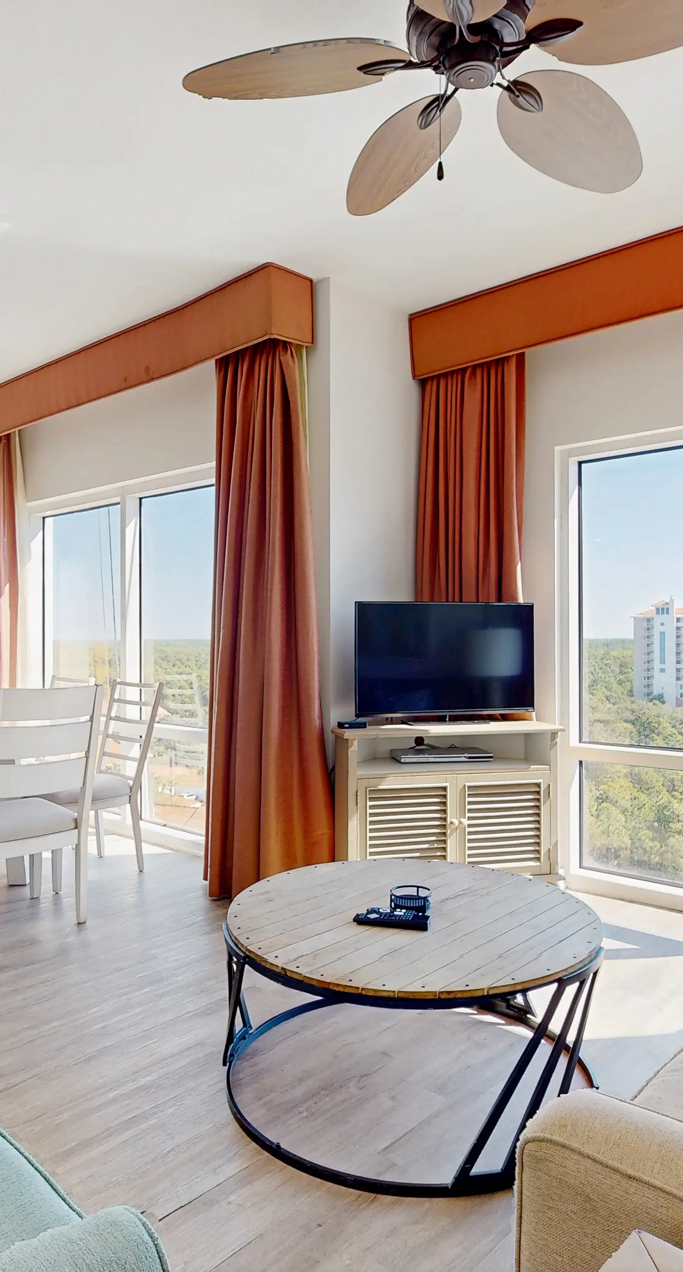 Luau getaway with pools, hot tub, beach access, & private balcony