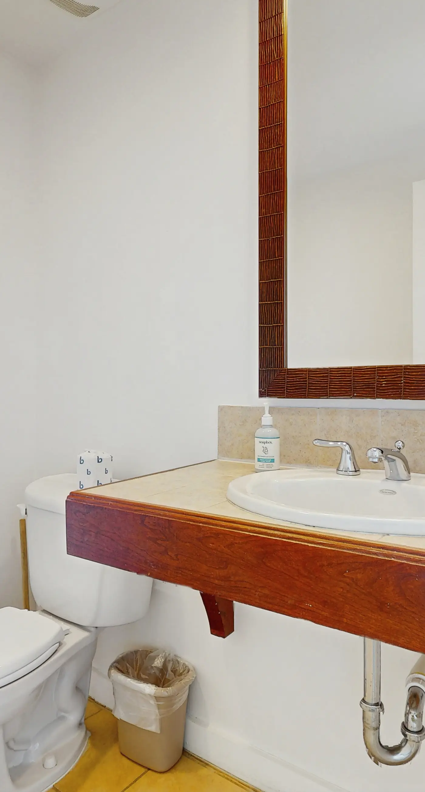 Luau getaway with pools, hot tub, beach access, & private balcony