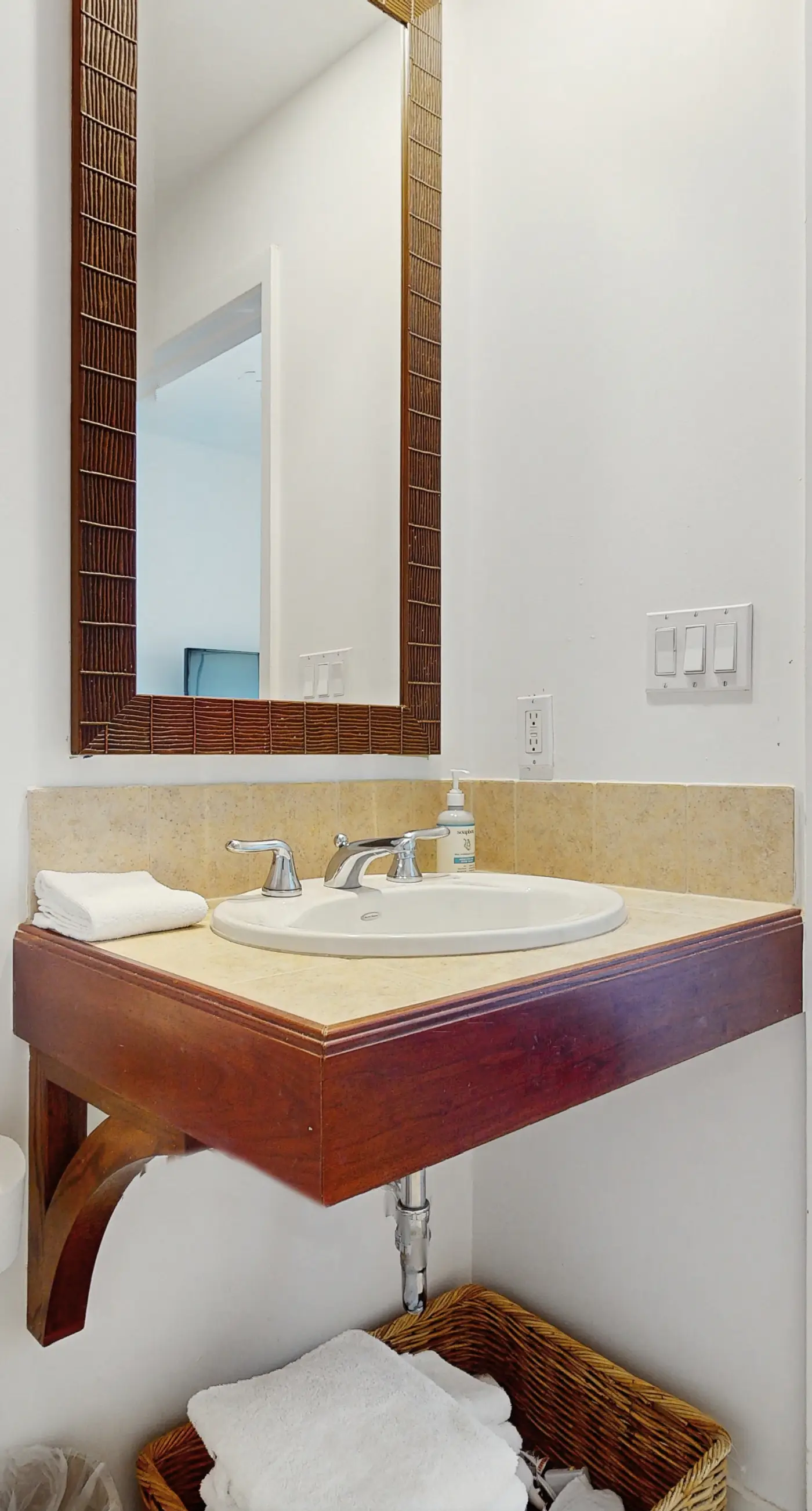 Luau getaway with pools, hot tub, beach access, & private balcony