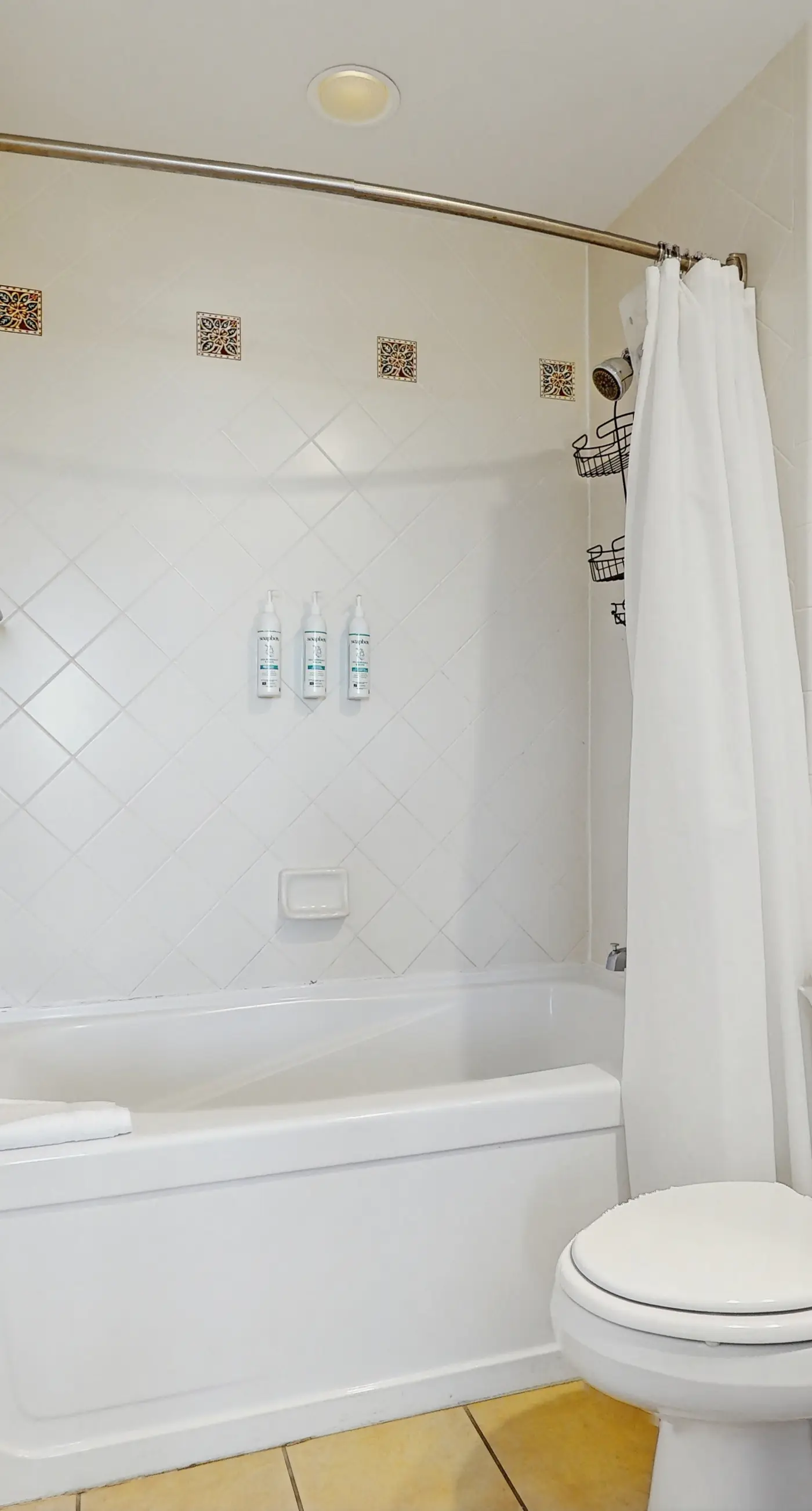 Luau getaway with pools, hot tub, beach access, & private balcony