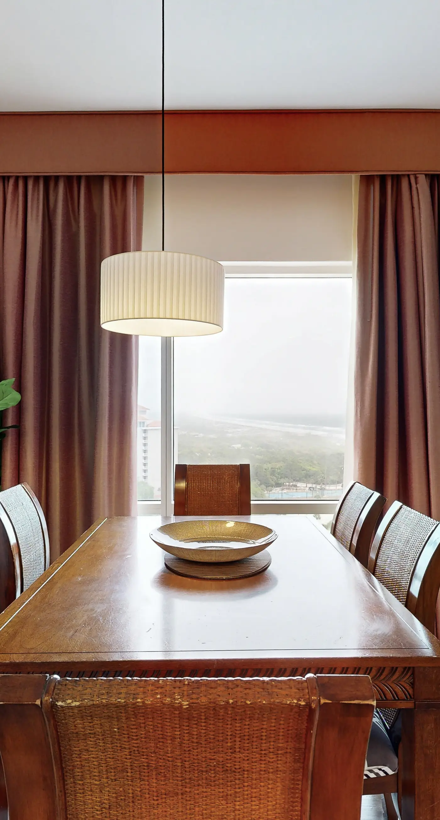 Gulf-view condo w/ corner balcony, shared pool, hot tub & easy beach access