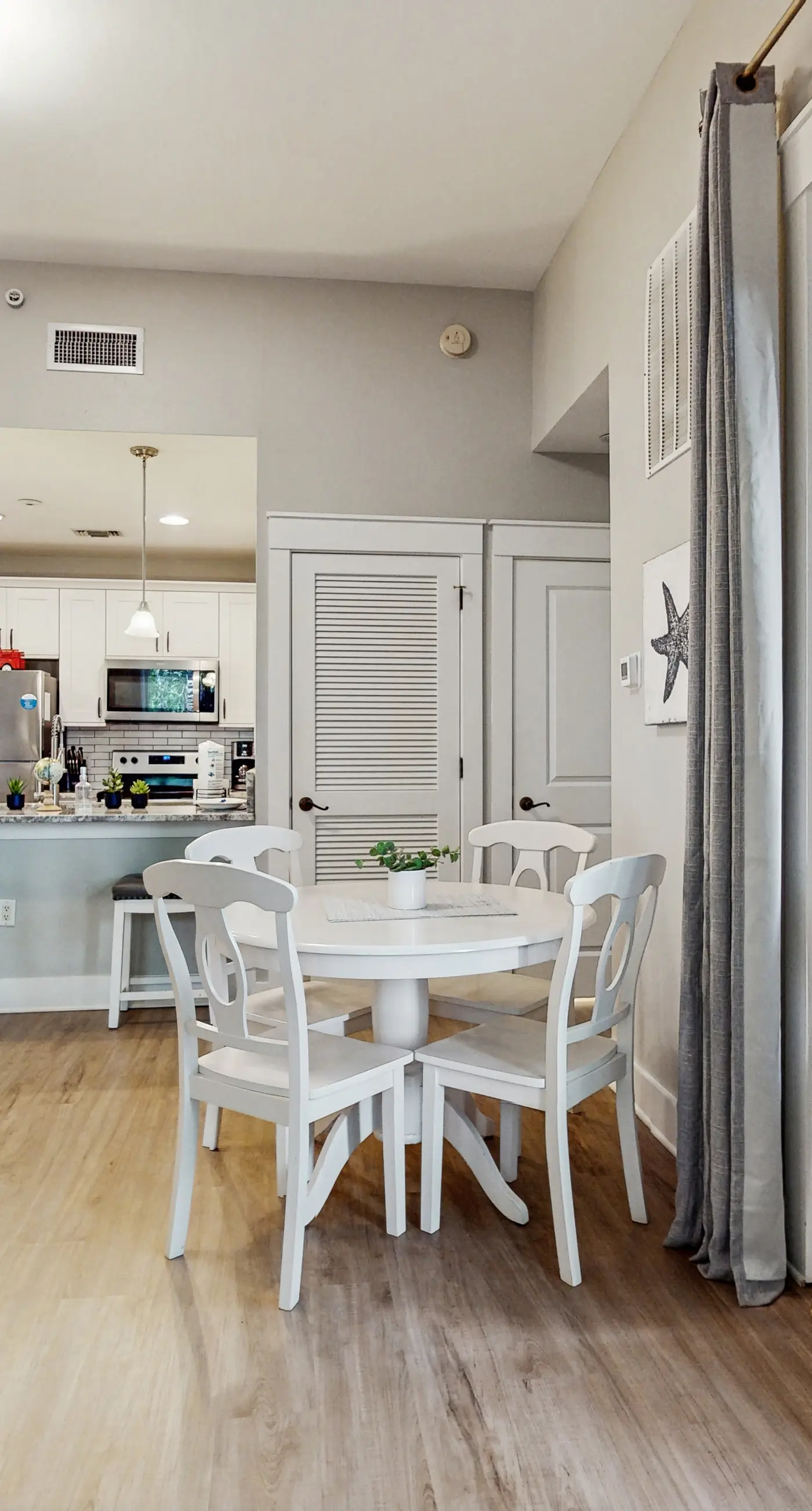 First-floor condo with a kitchen, patio, pool, hot tub, grill, & spa access