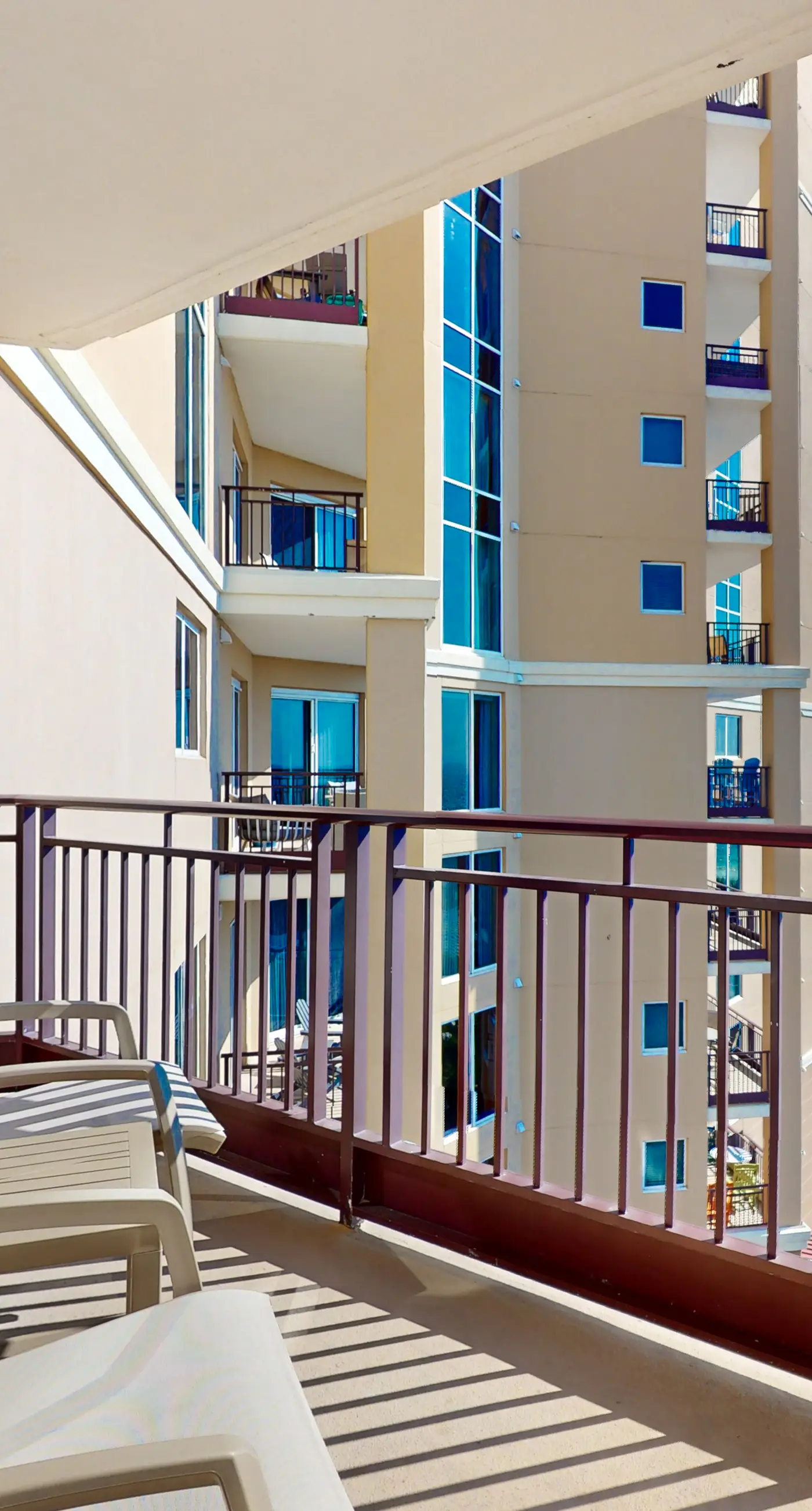 Gulf-front home in Miramar Beach w/ gorgeous decor, shared pool/hot tub