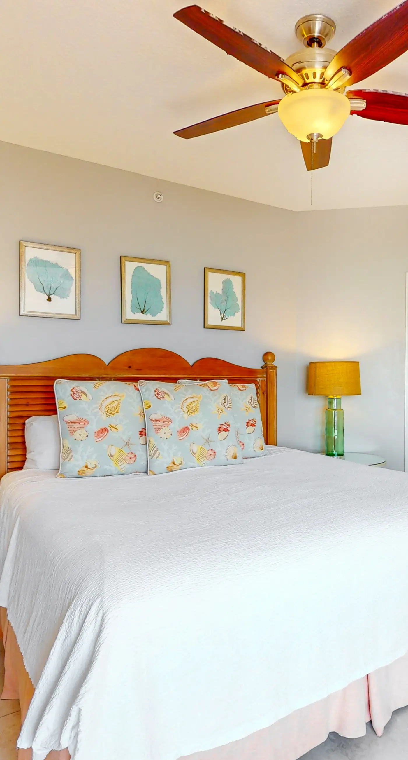 Gulf-front home in Miramar Beach w/ gorgeous decor, shared pool/hot tub