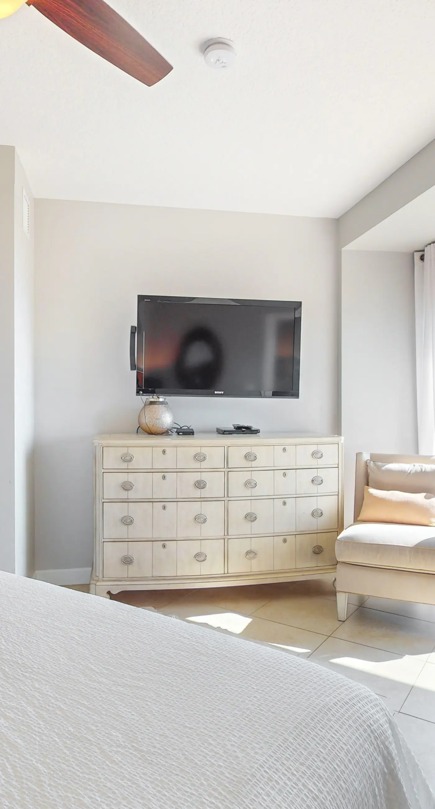 Gulf-front home in Miramar Beach w/ gorgeous decor, shared pool/hot tub