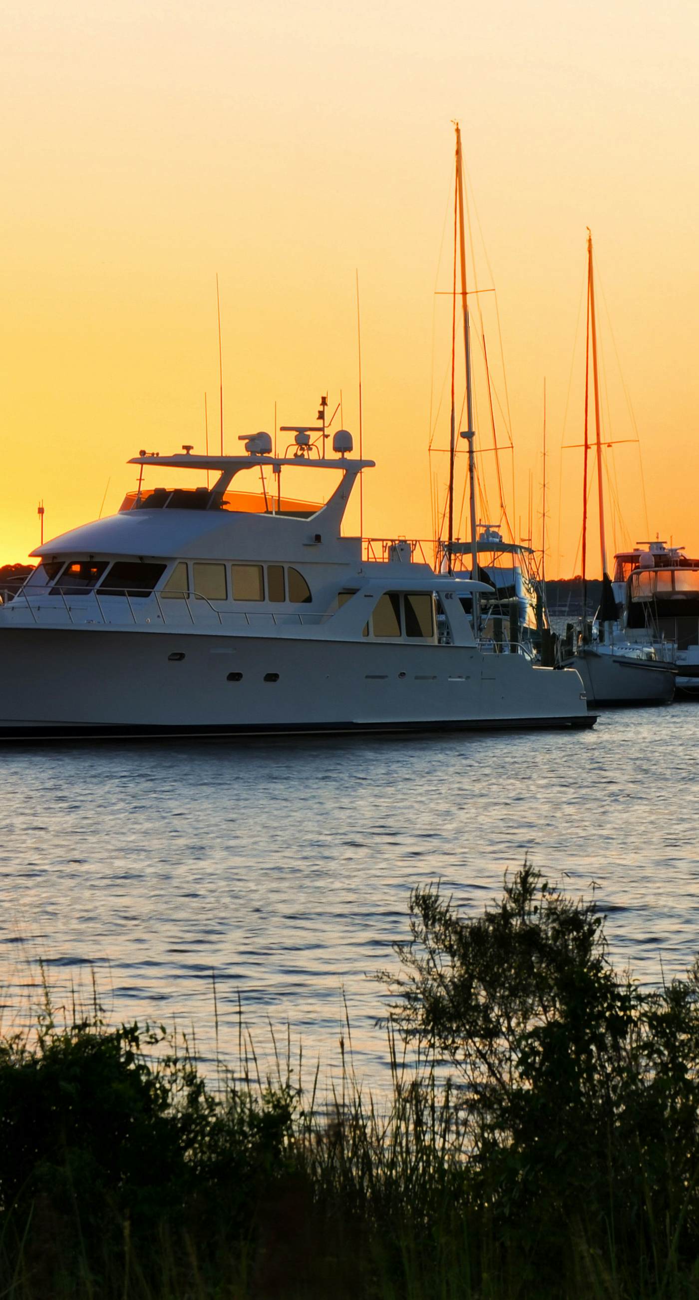 Pleasant studio at The Baytowne Wharf w/ shared pool, hot tub, shopping, & events