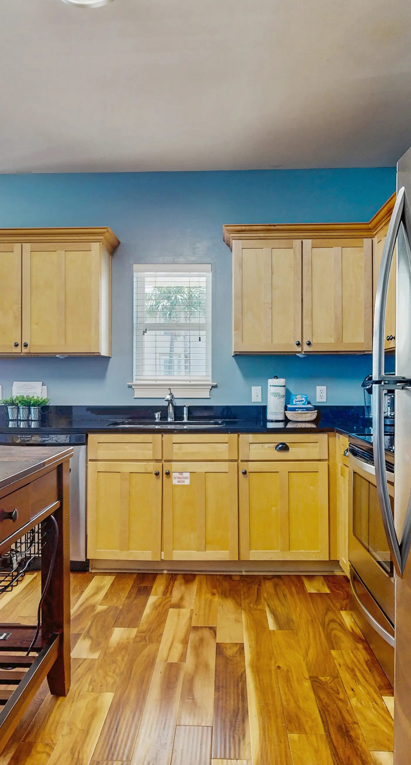 Dog-friendly coastal haven with premium beach perks & resort indulgence