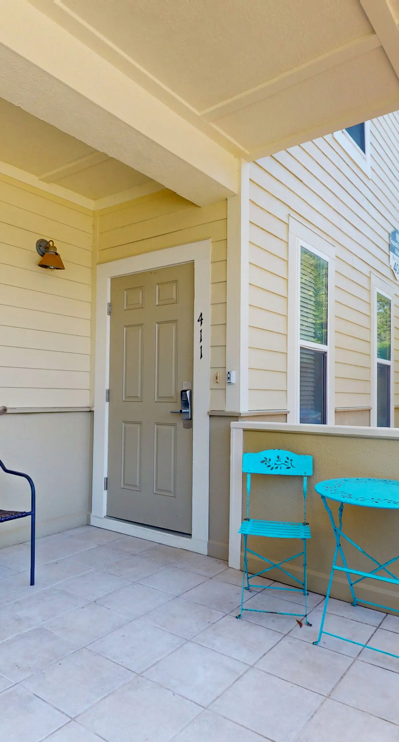 Dog-friendly coastal haven with premium beach perks & resort indulgence