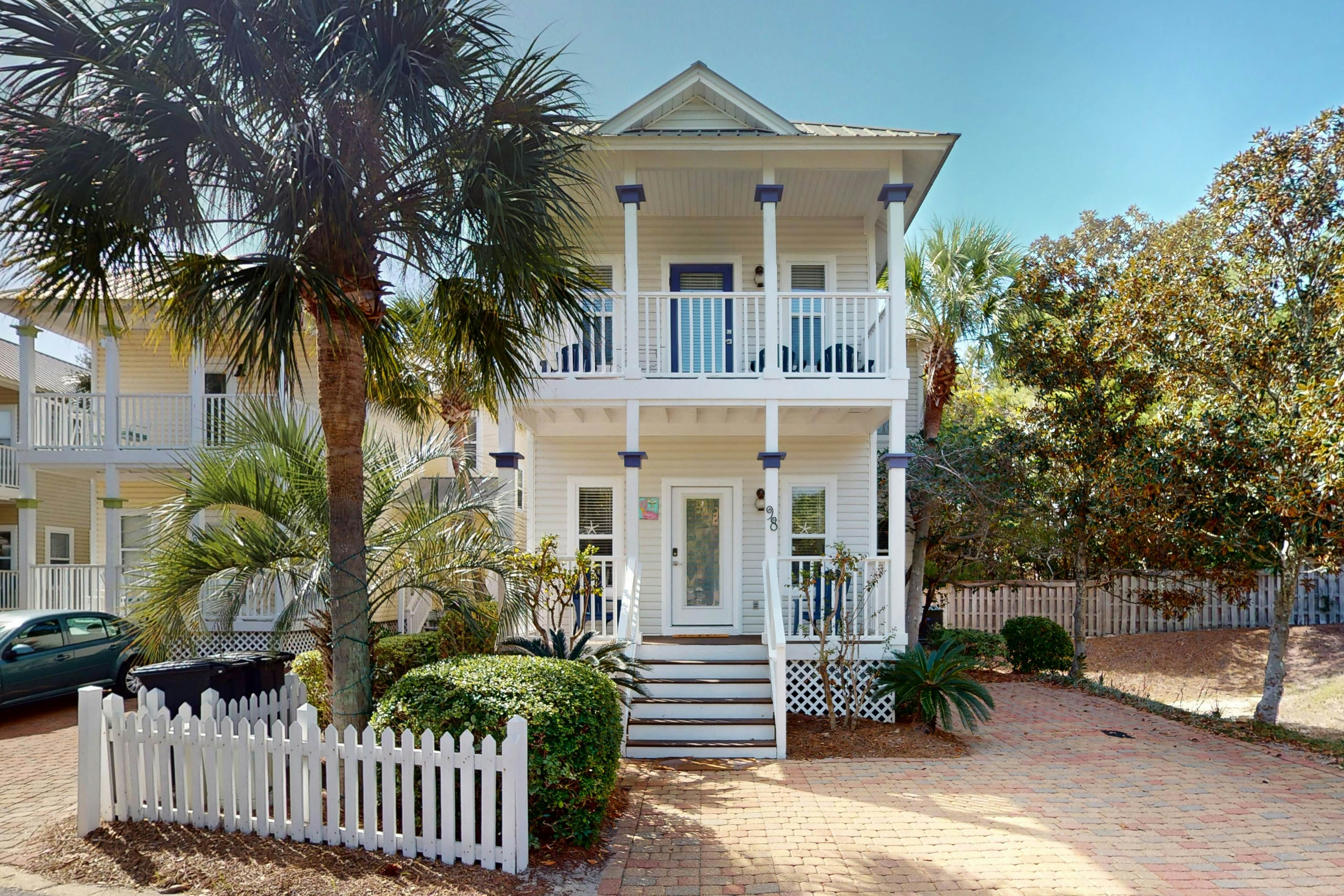 Gorgeous Coastal Home| Private Balcony| Pool