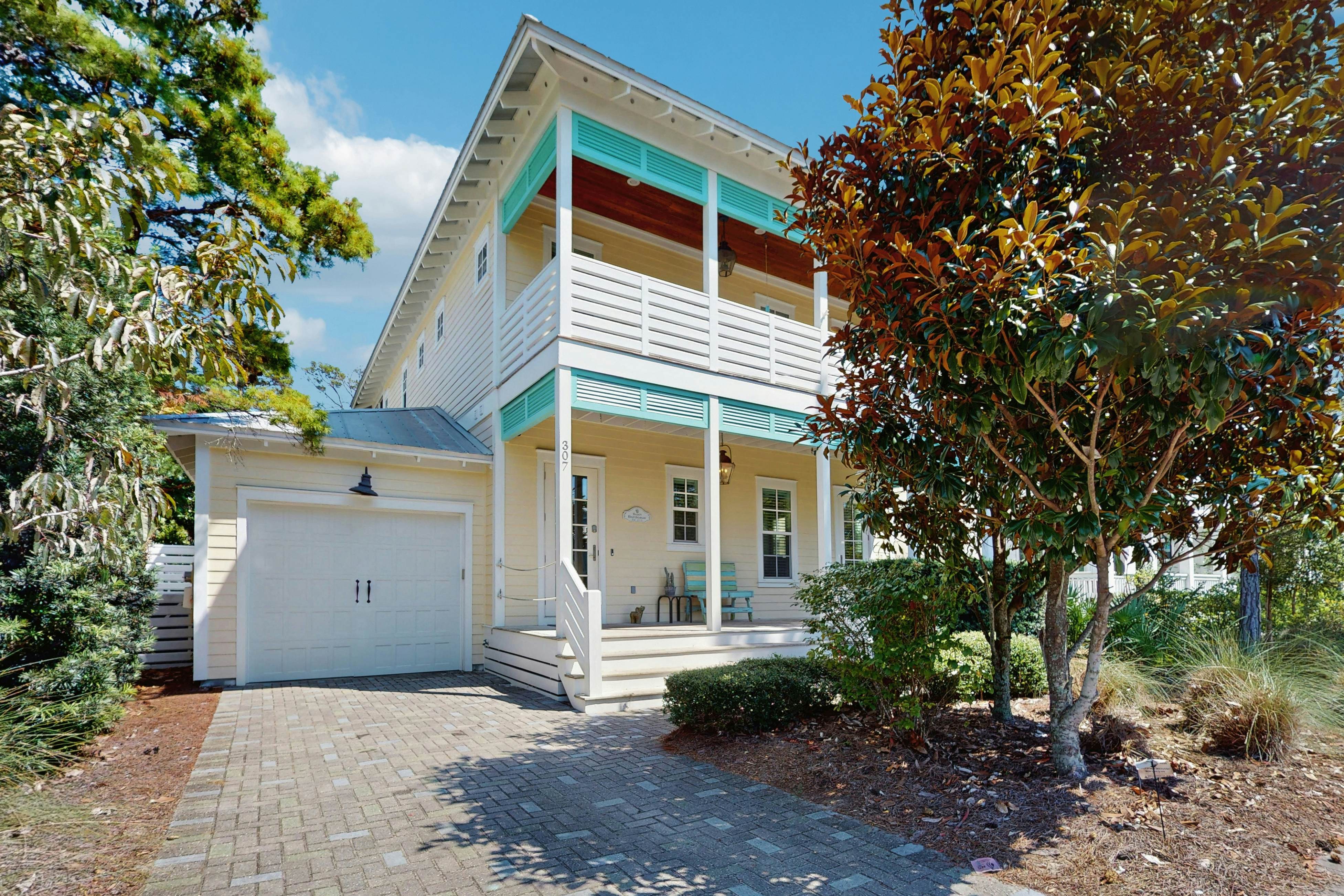Scenic beachside retreat with abundant space and smooth access to the shore