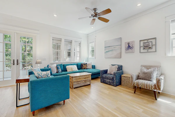 Scenic beachside retreat with abundant space and smooth access to the shore