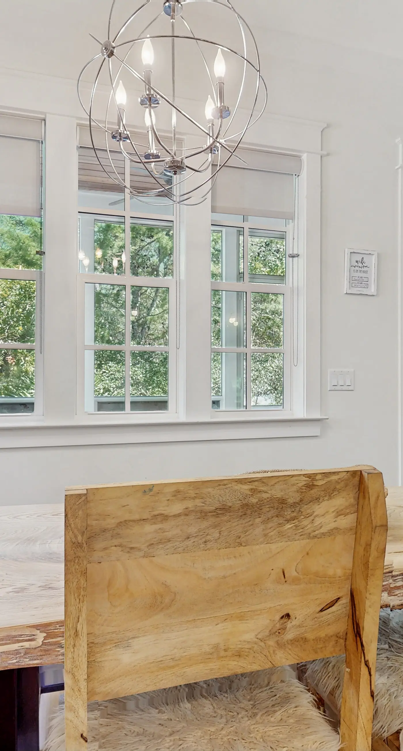 Scenic beachside retreat with abundant space and smooth access to the shore