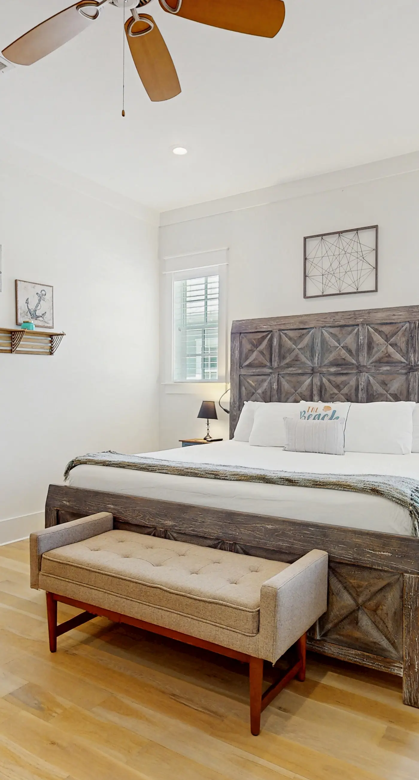 Scenic beachside retreat with abundant space and smooth access to the shore