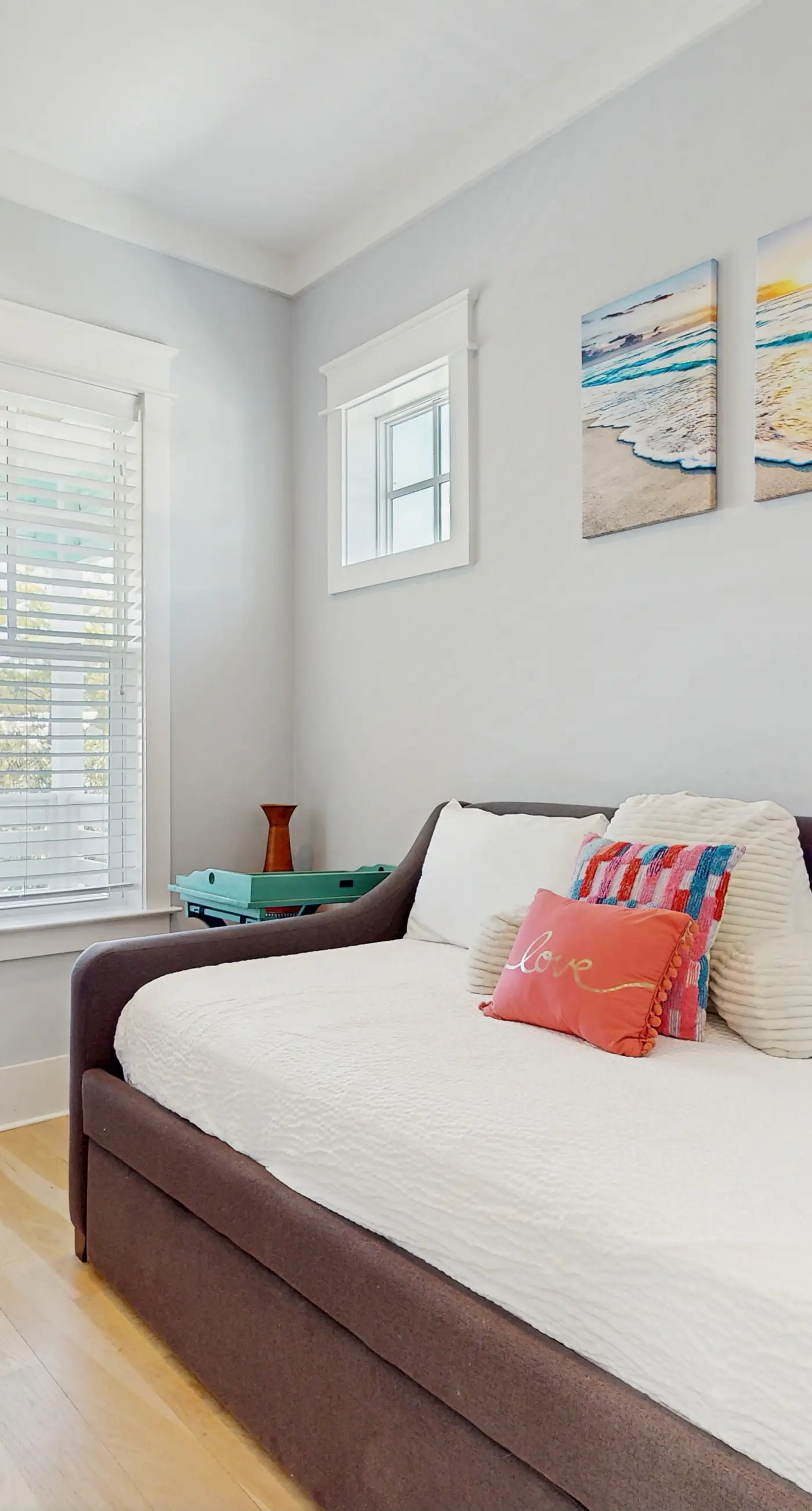 Scenic beachside retreat with abundant space and smooth access to the shore