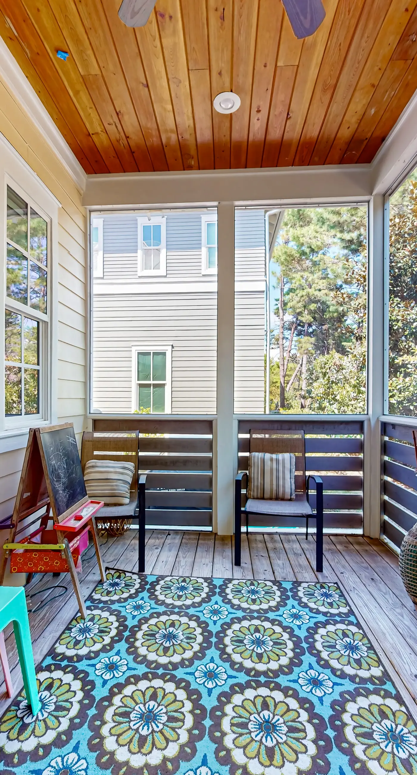 Scenic beachside retreat with abundant space and smooth access to the shore